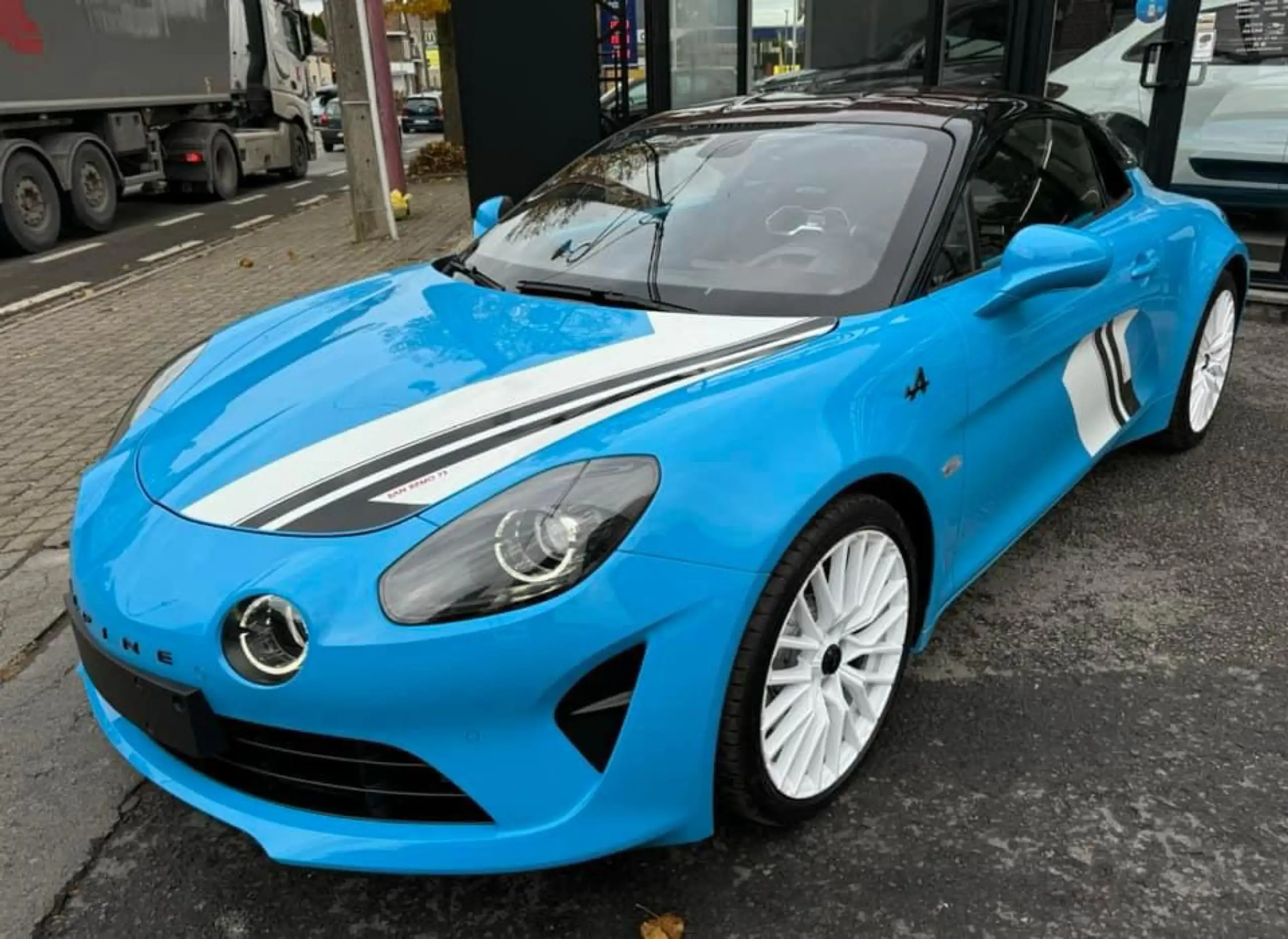 Alpine - A110