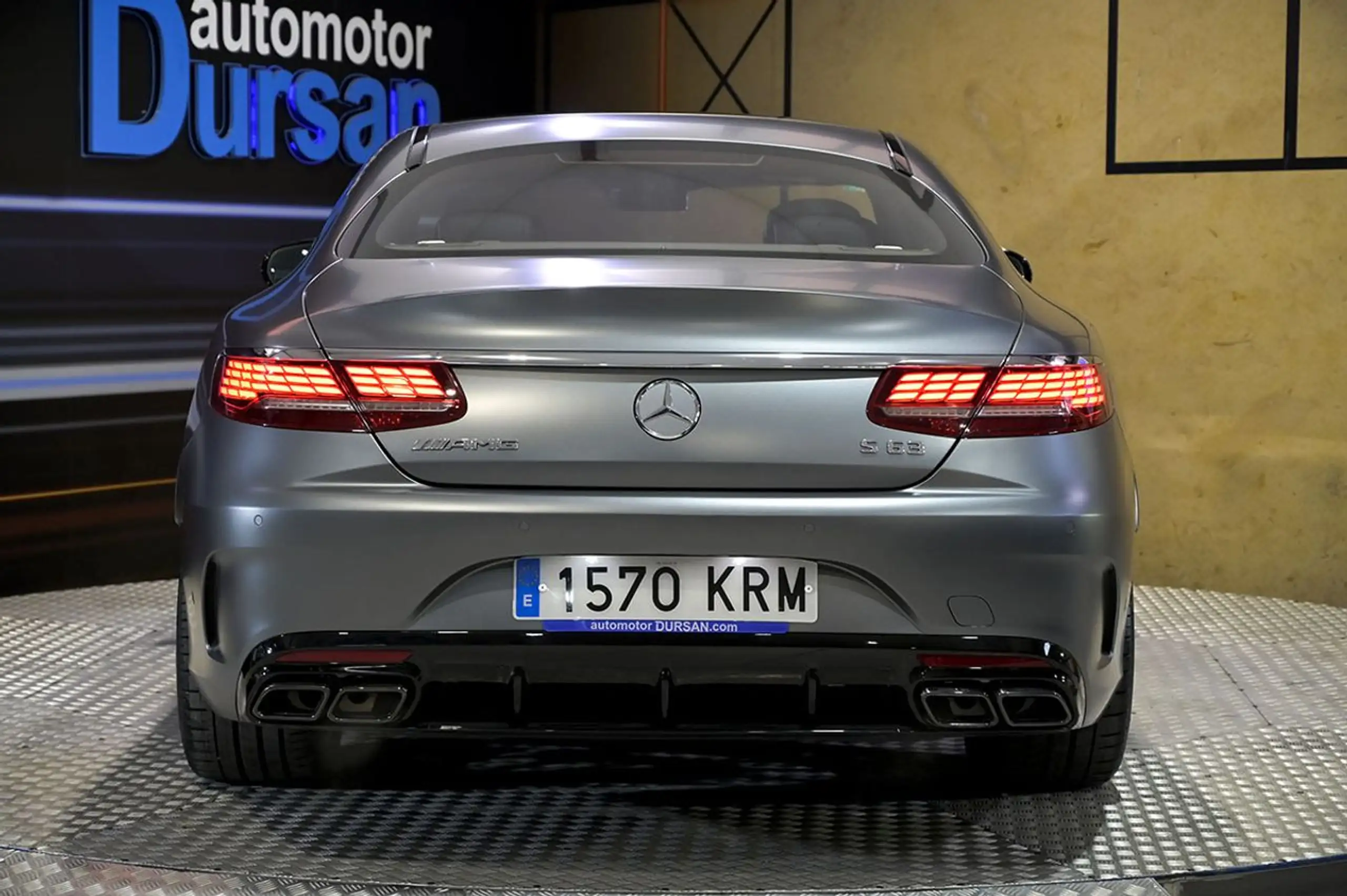 Mercedes-Benz - S 63 AMG