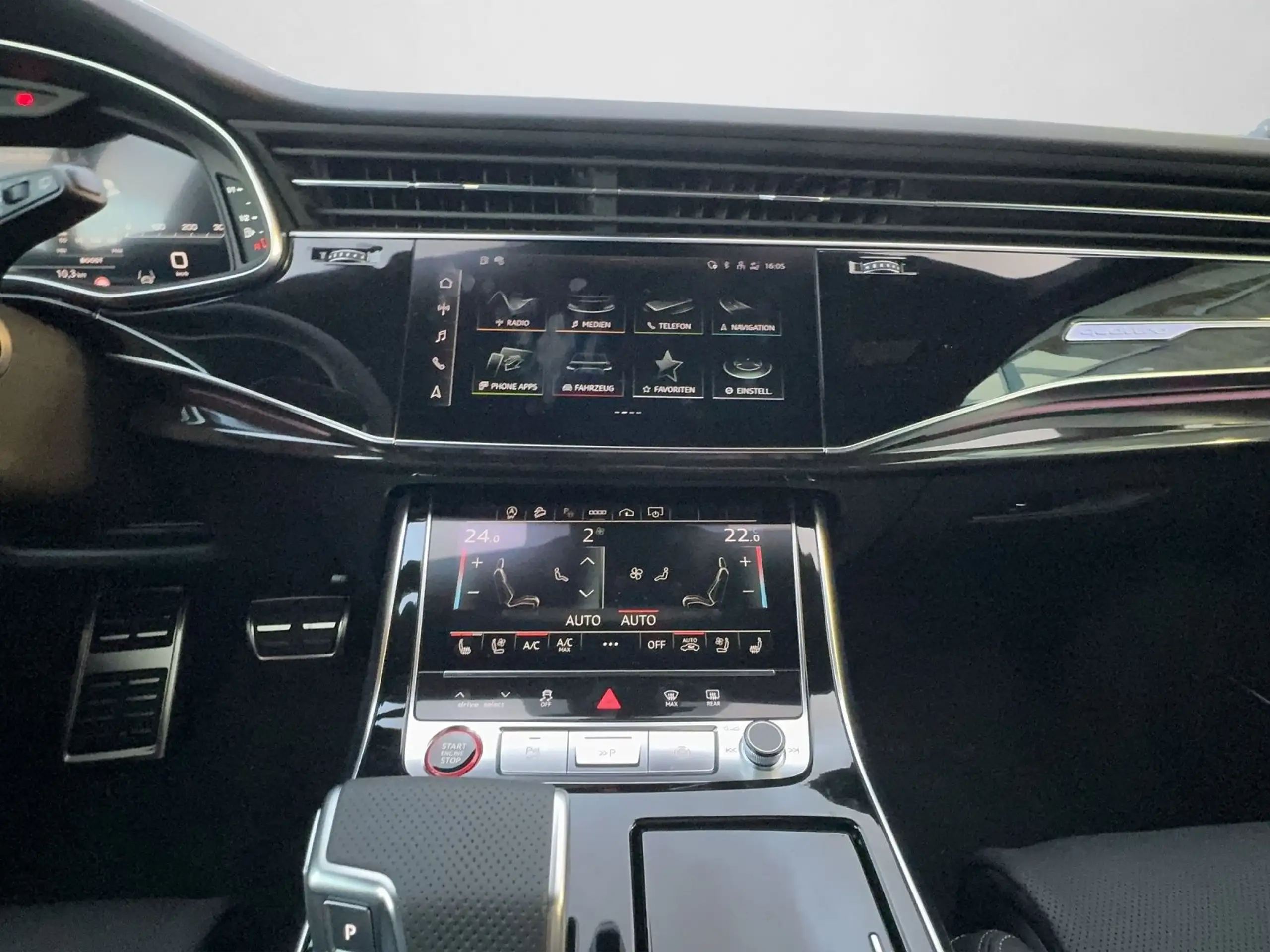 Audi - SQ7