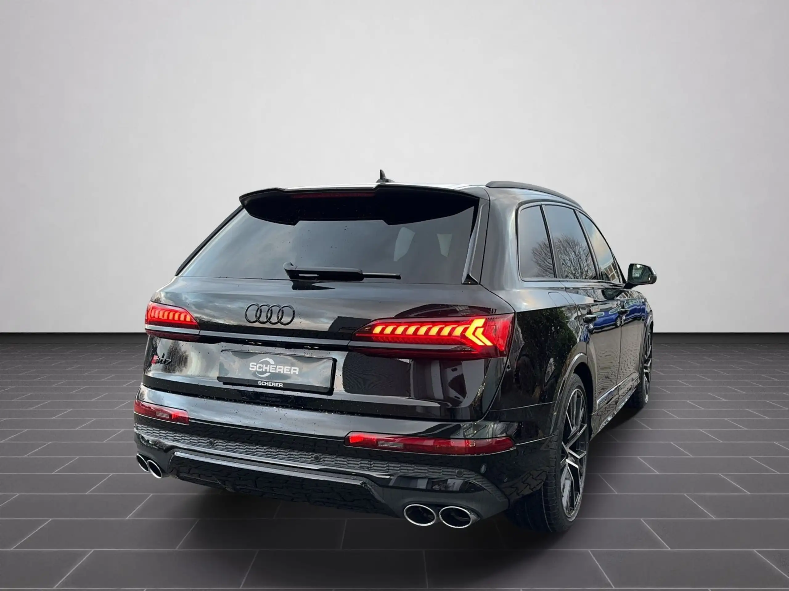 Audi - SQ7