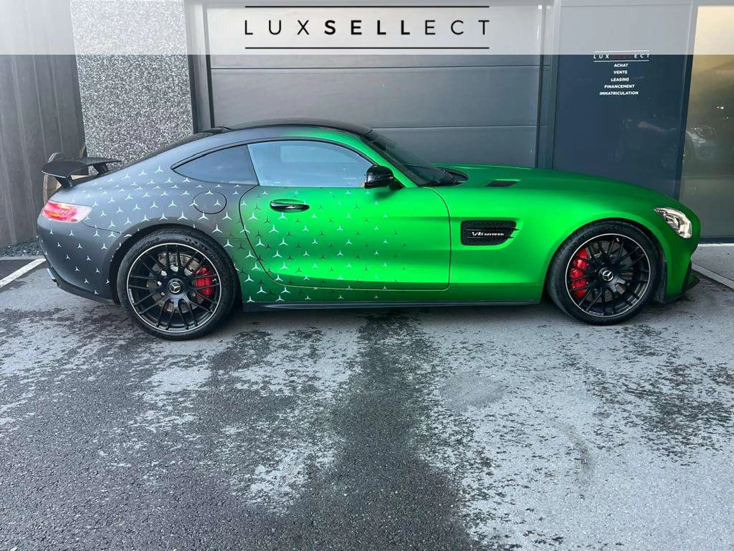 Mercedes-Benz - AMG GT