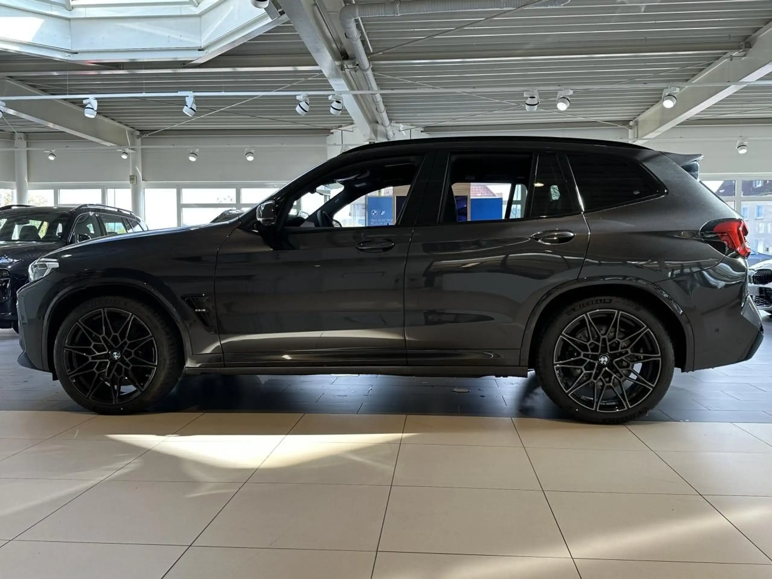 BMW - X3 M