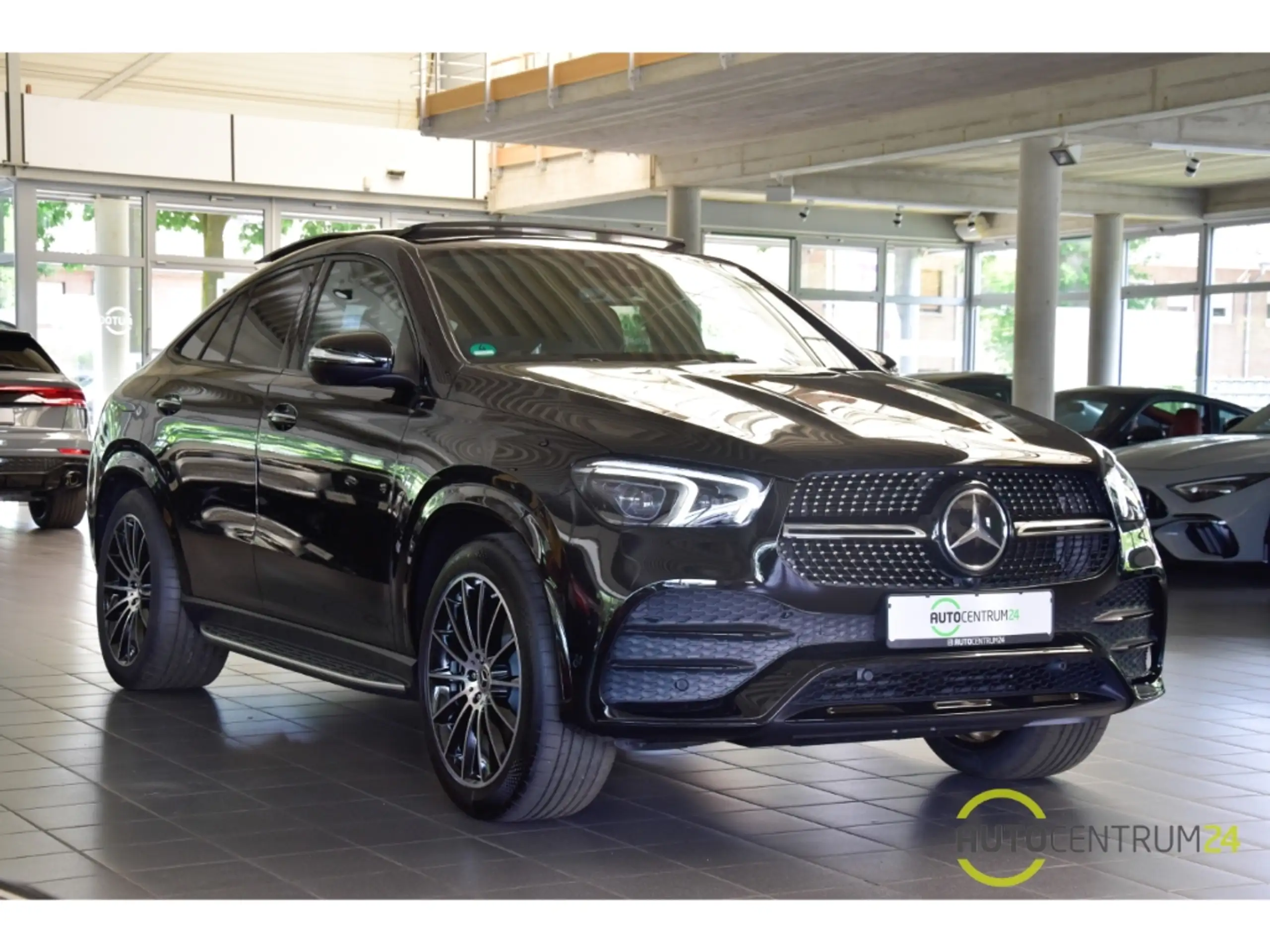 Mercedes-Benz - GLE 350