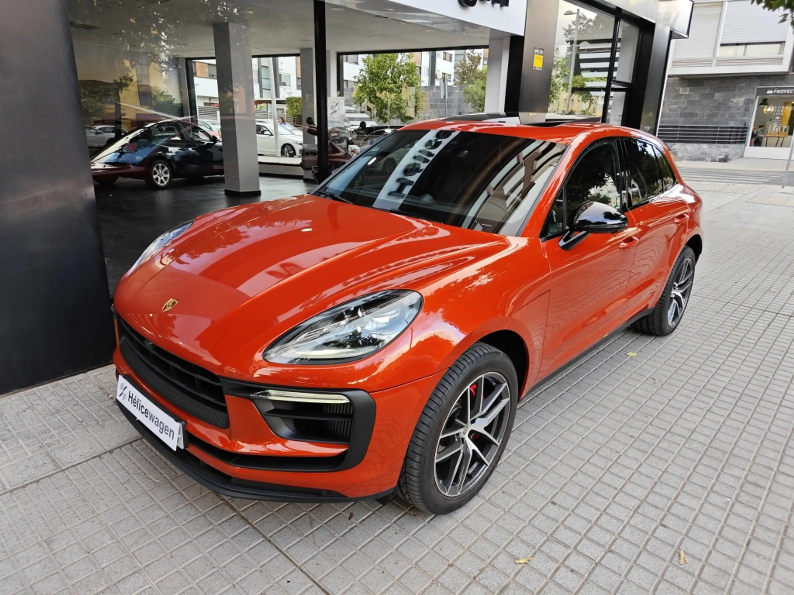 Porsche - Macan