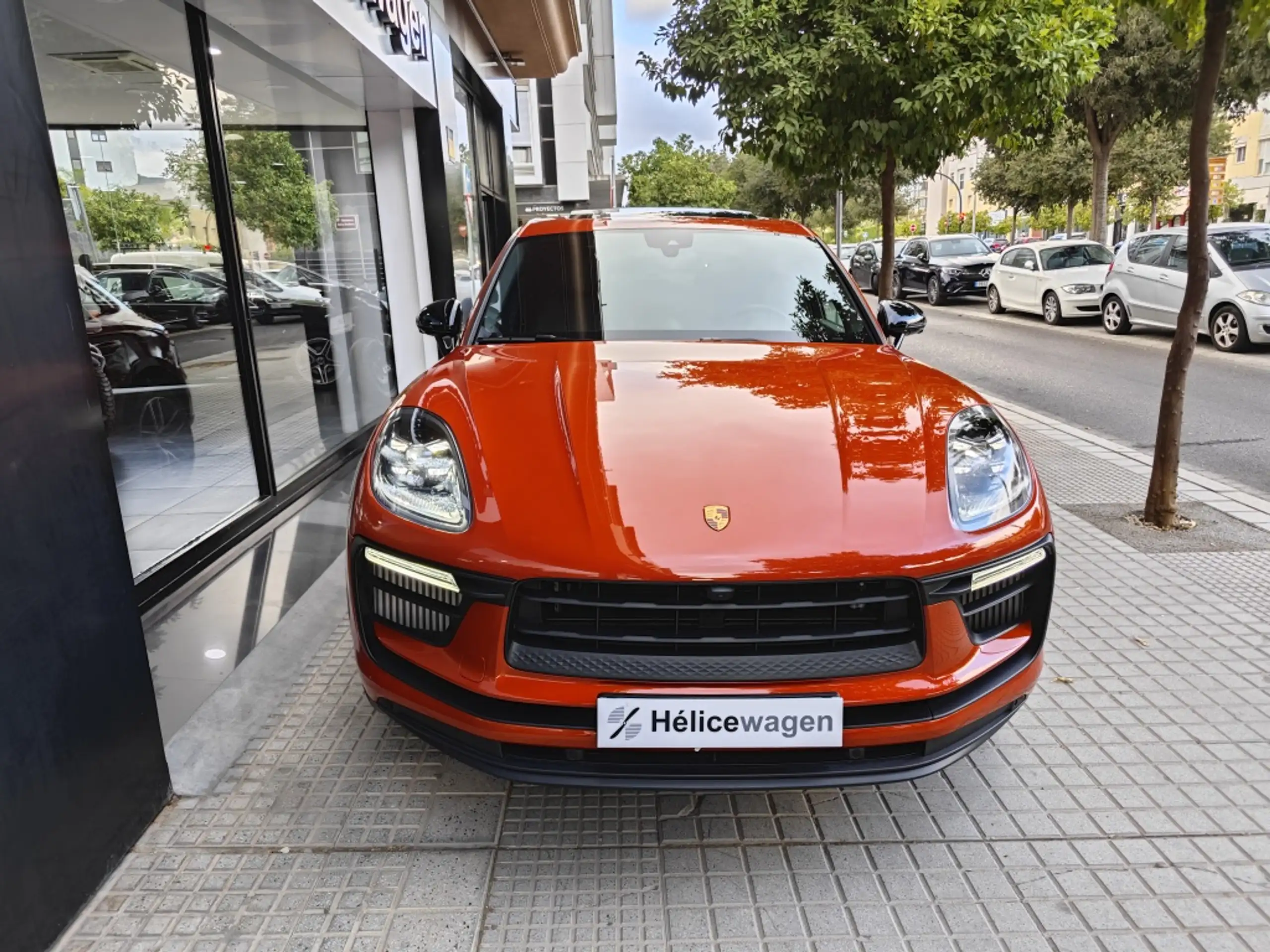 Porsche - Macan