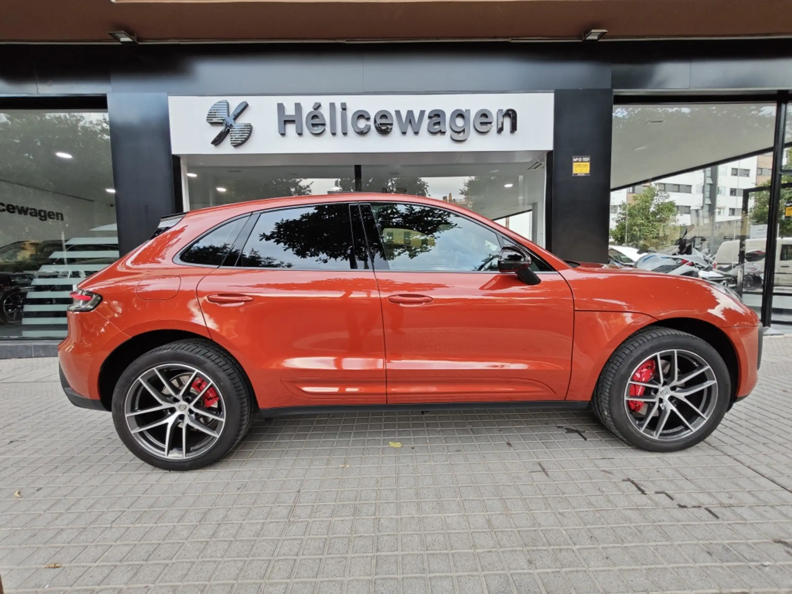 Porsche - Macan