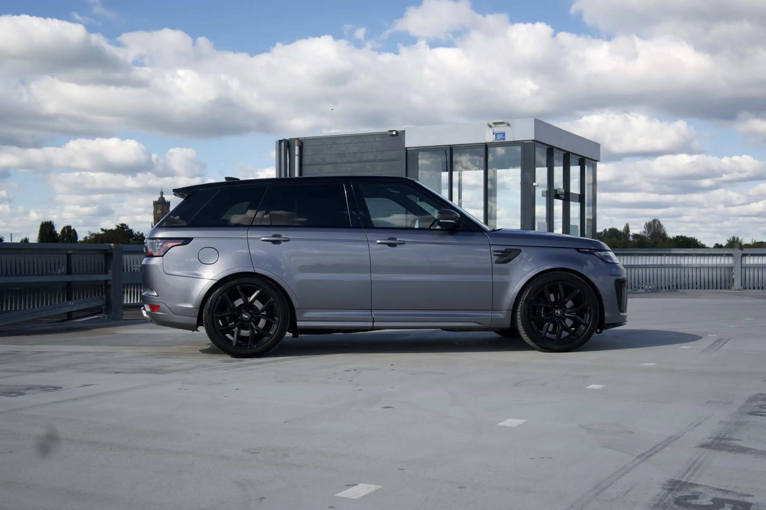 Land Rover - Range Rover Sport