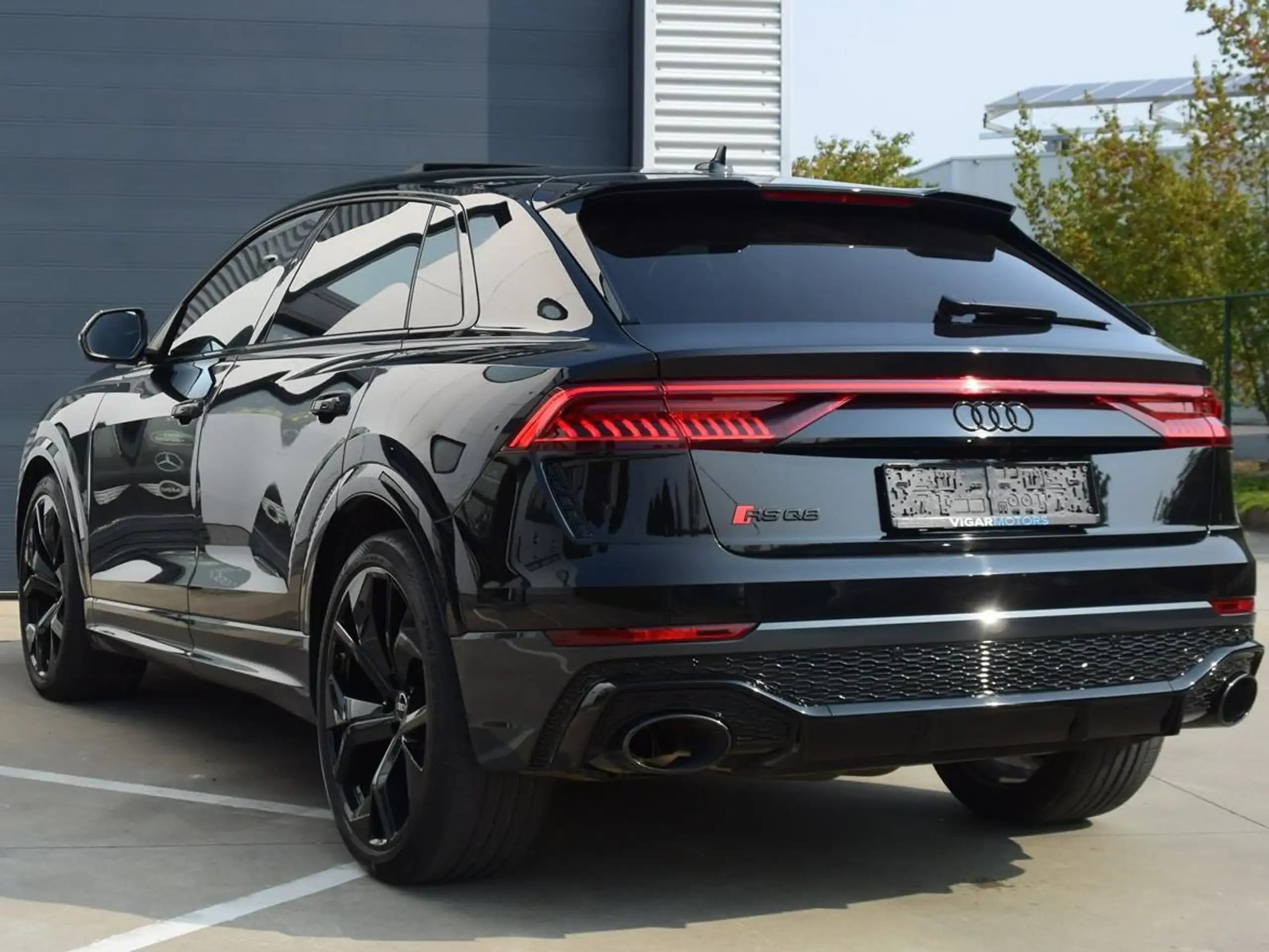 Audi - RS Q8