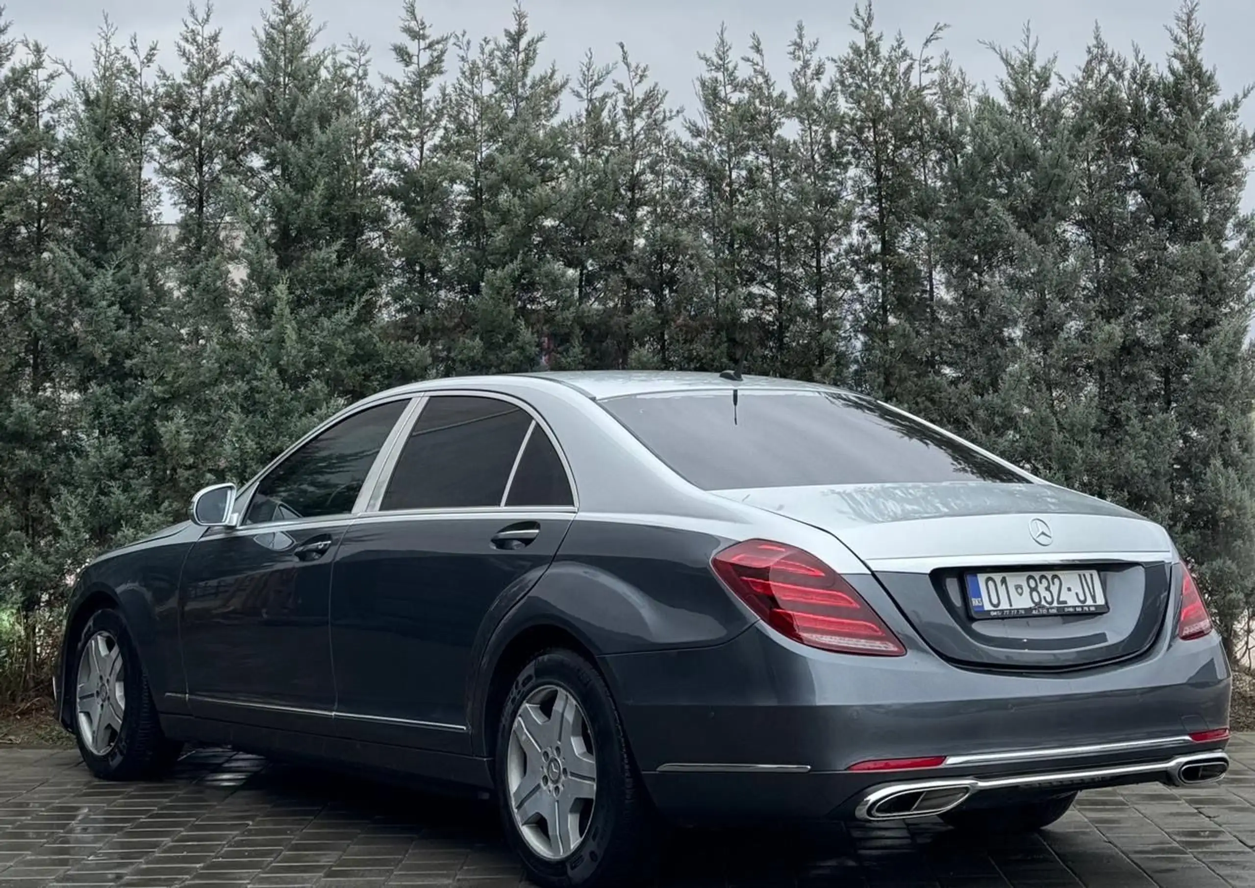 Mercedes-Benz - S 600