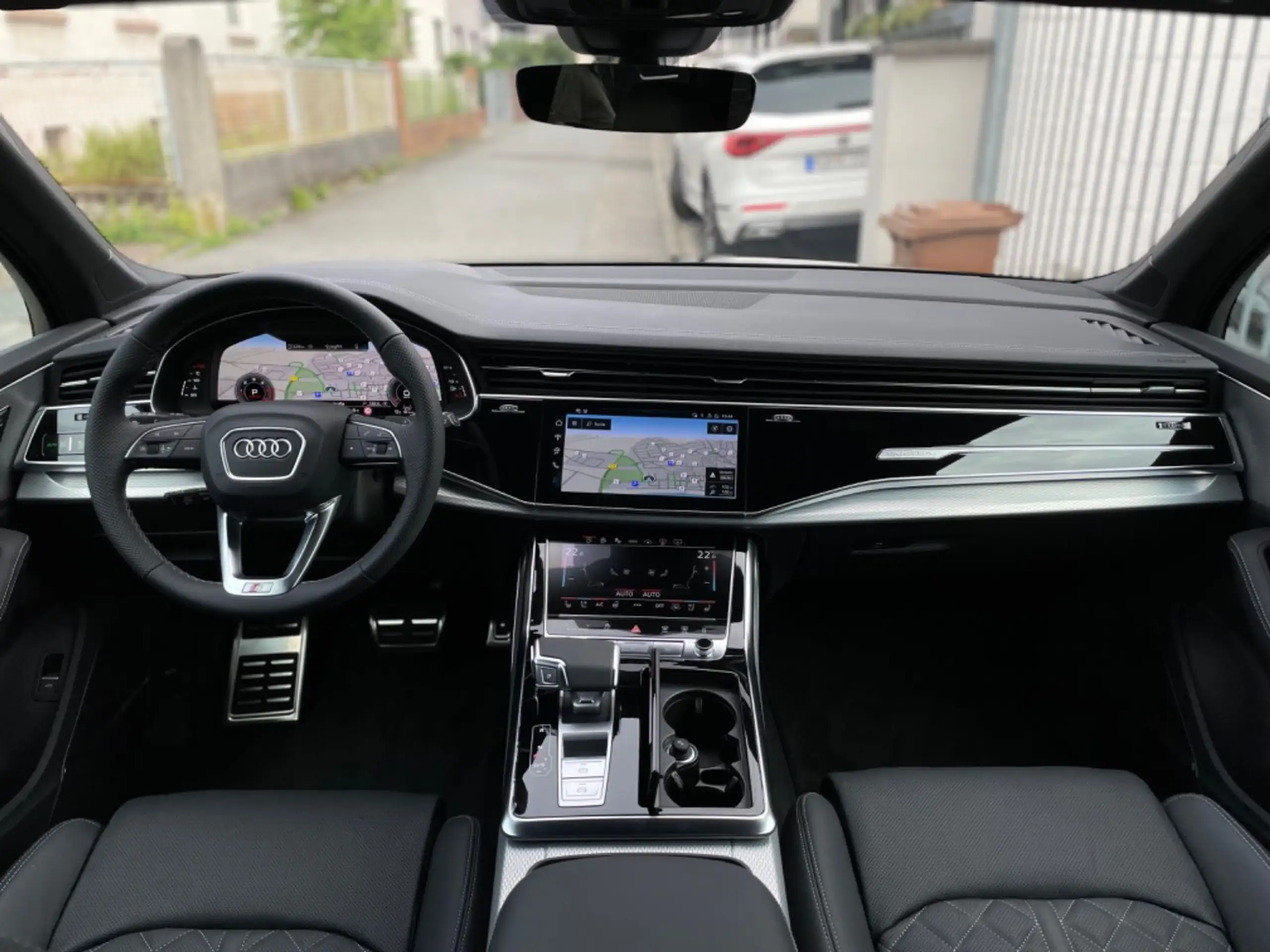 Audi - Q7