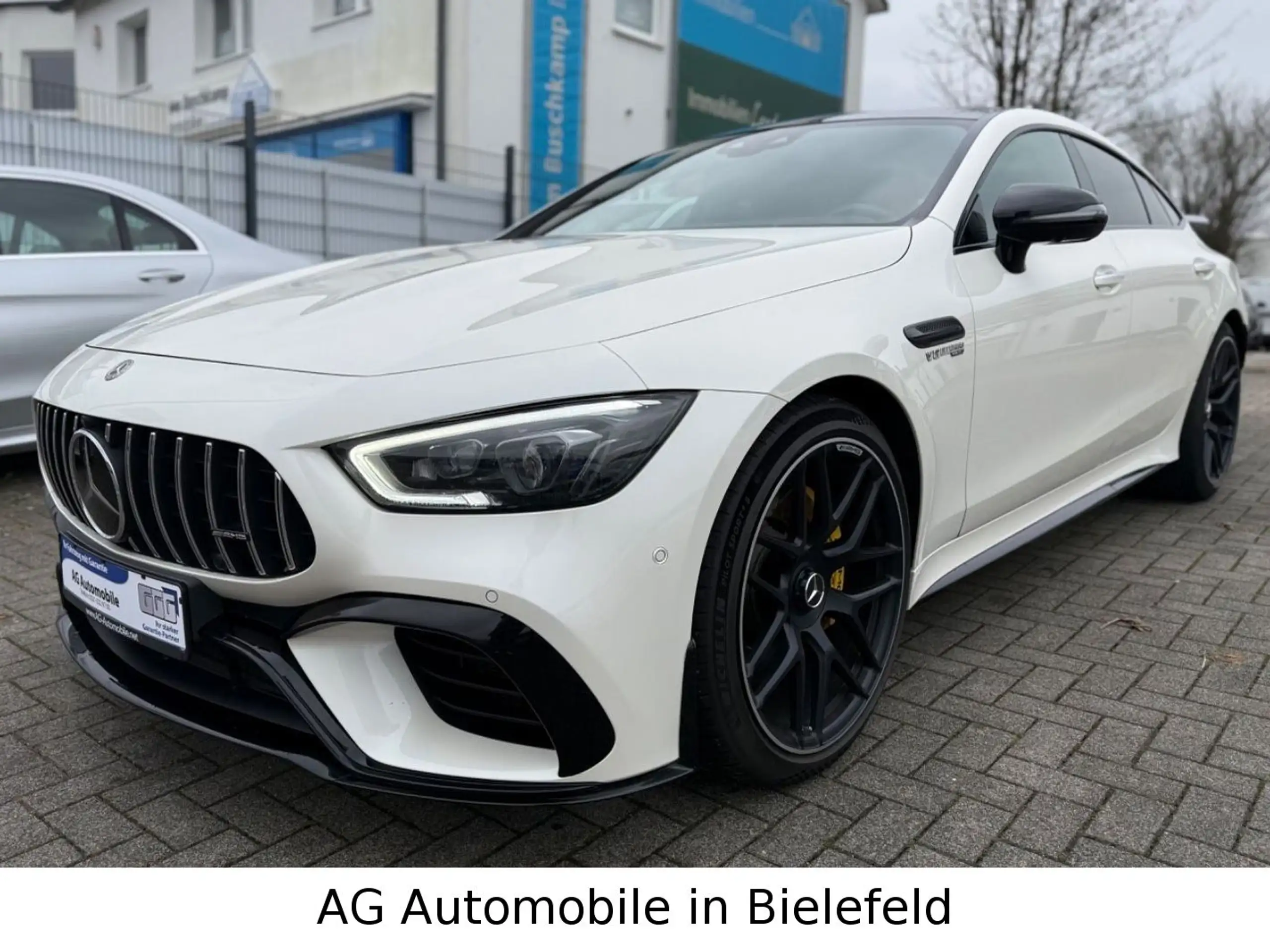 Mercedes-Benz - AMG GT