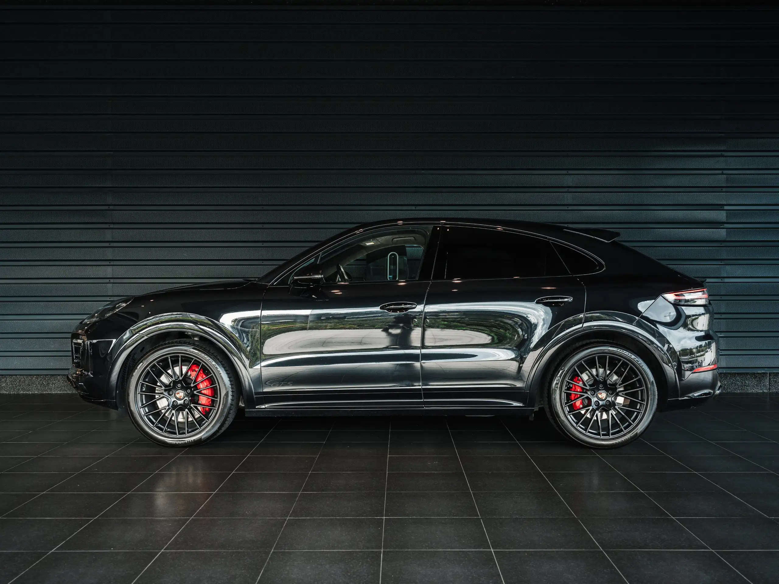 Porsche - Cayenne