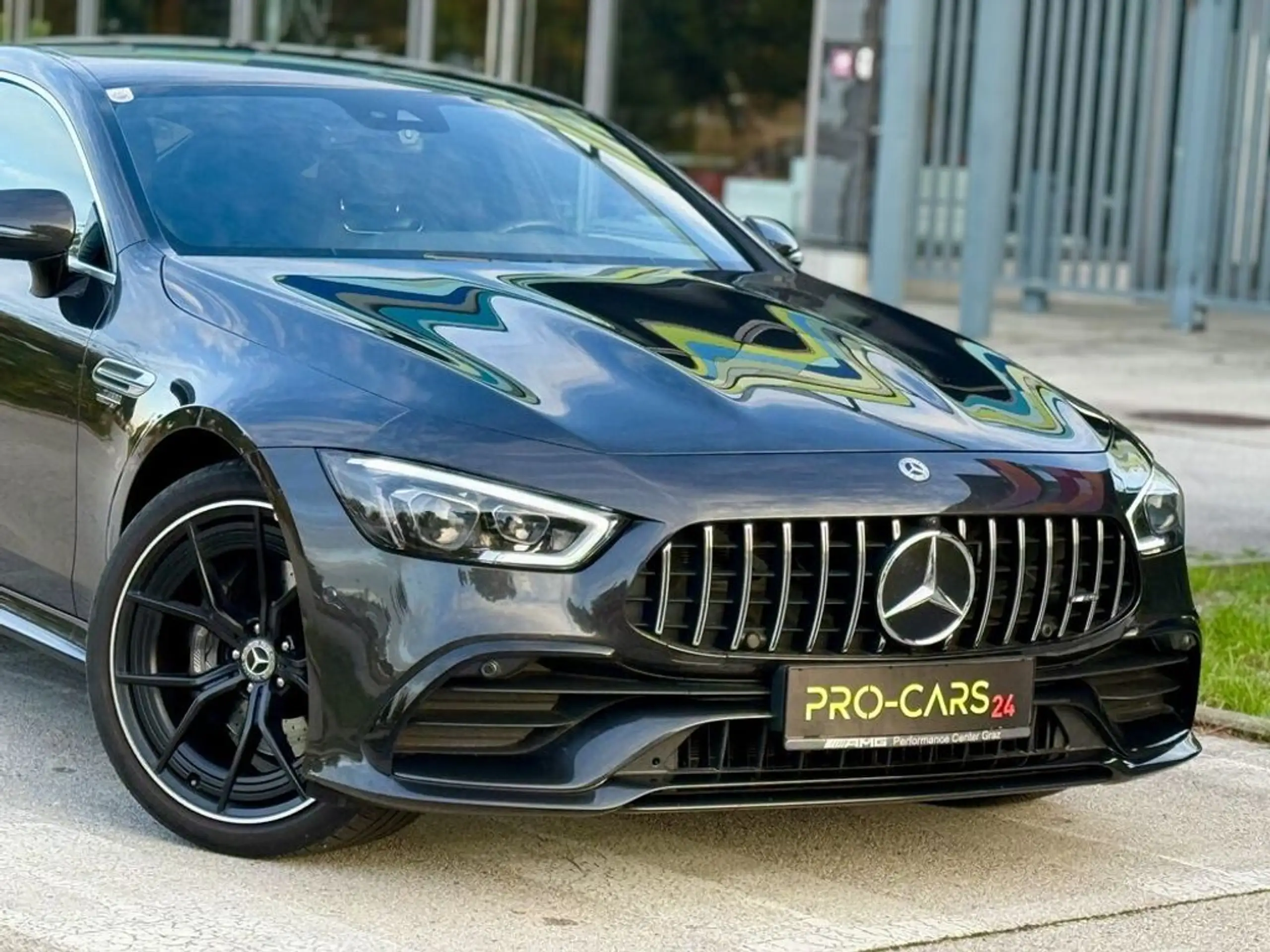 Mercedes-Benz - AMG GT