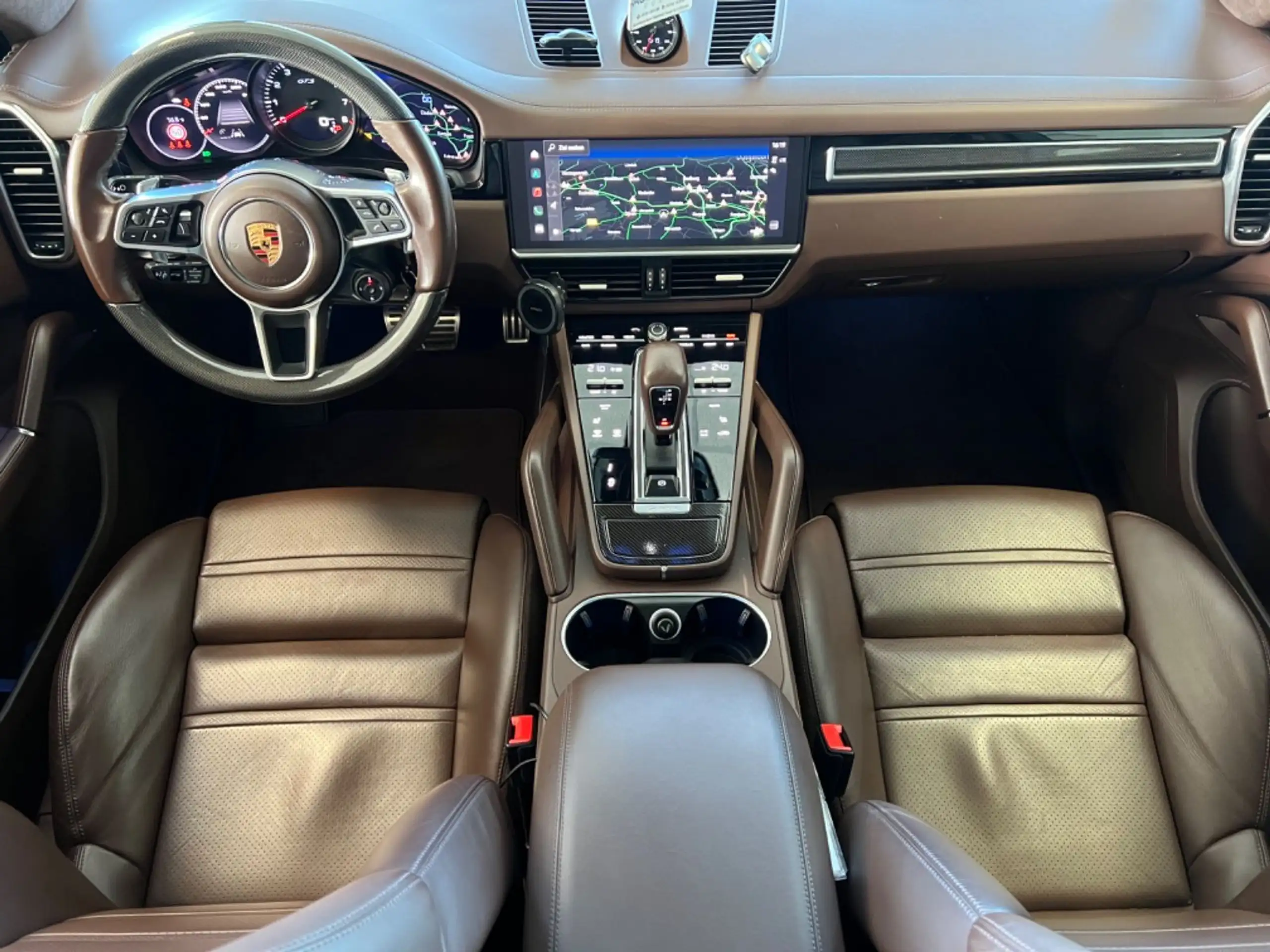 Porsche - Cayenne