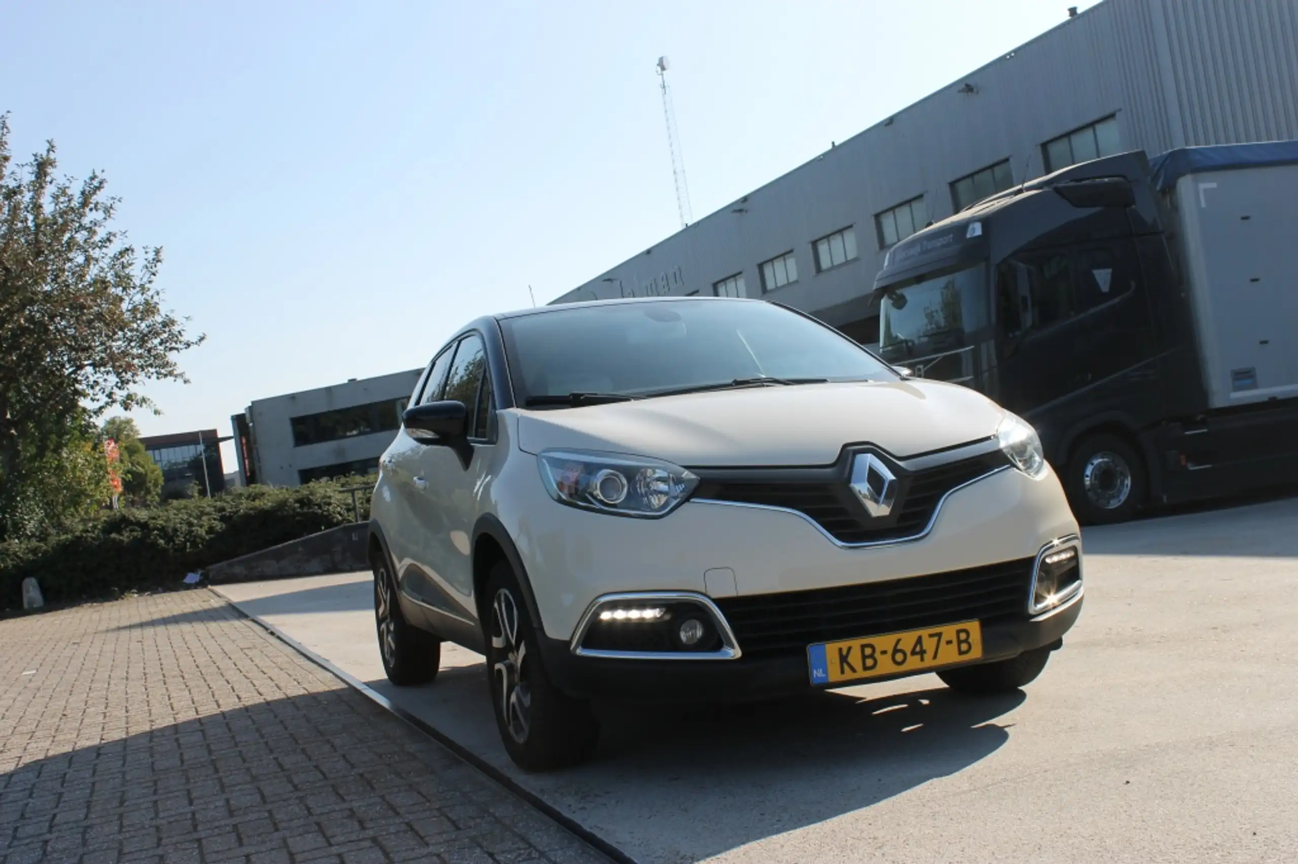 Renault - Captur