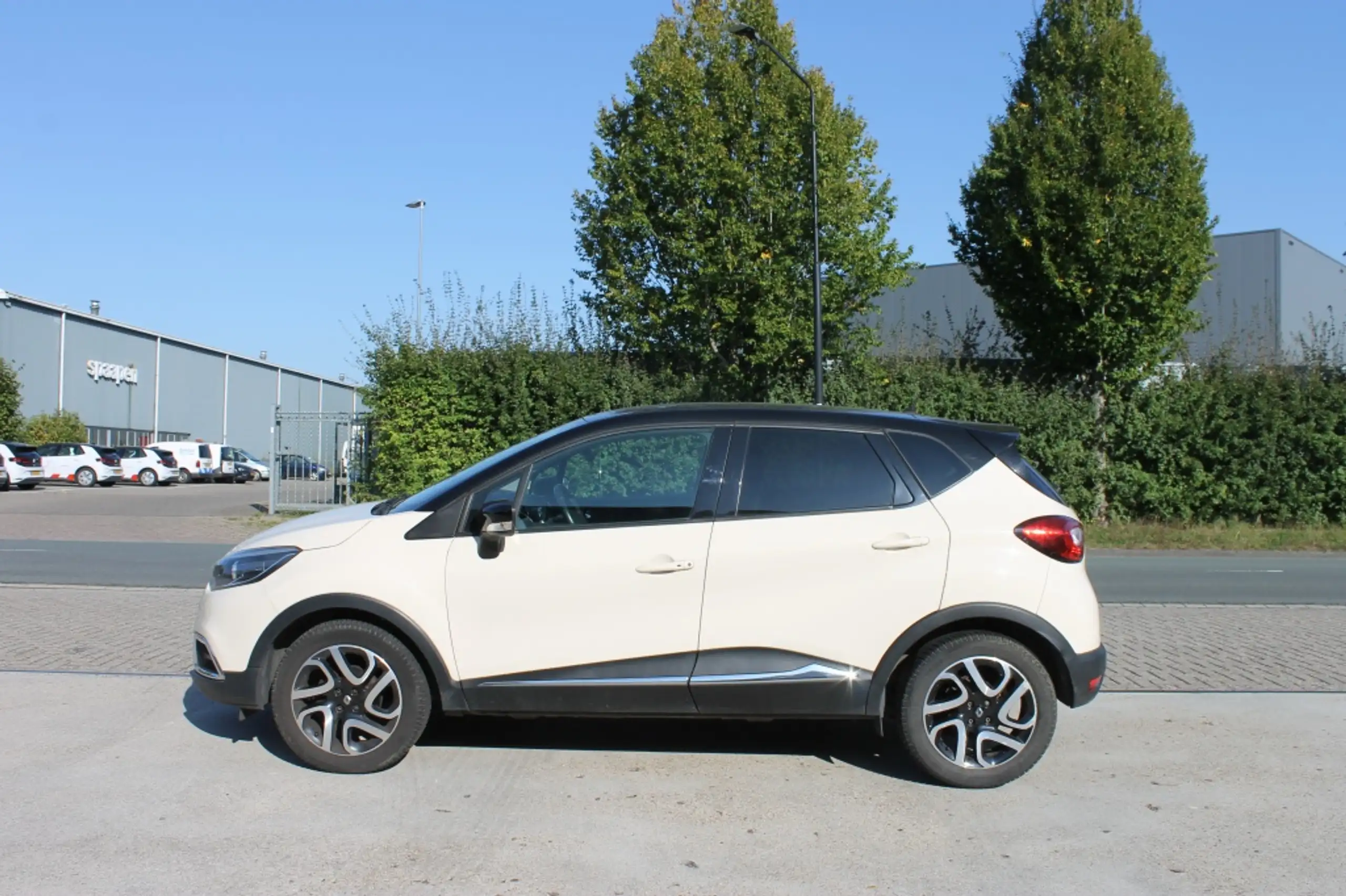 Renault - Captur