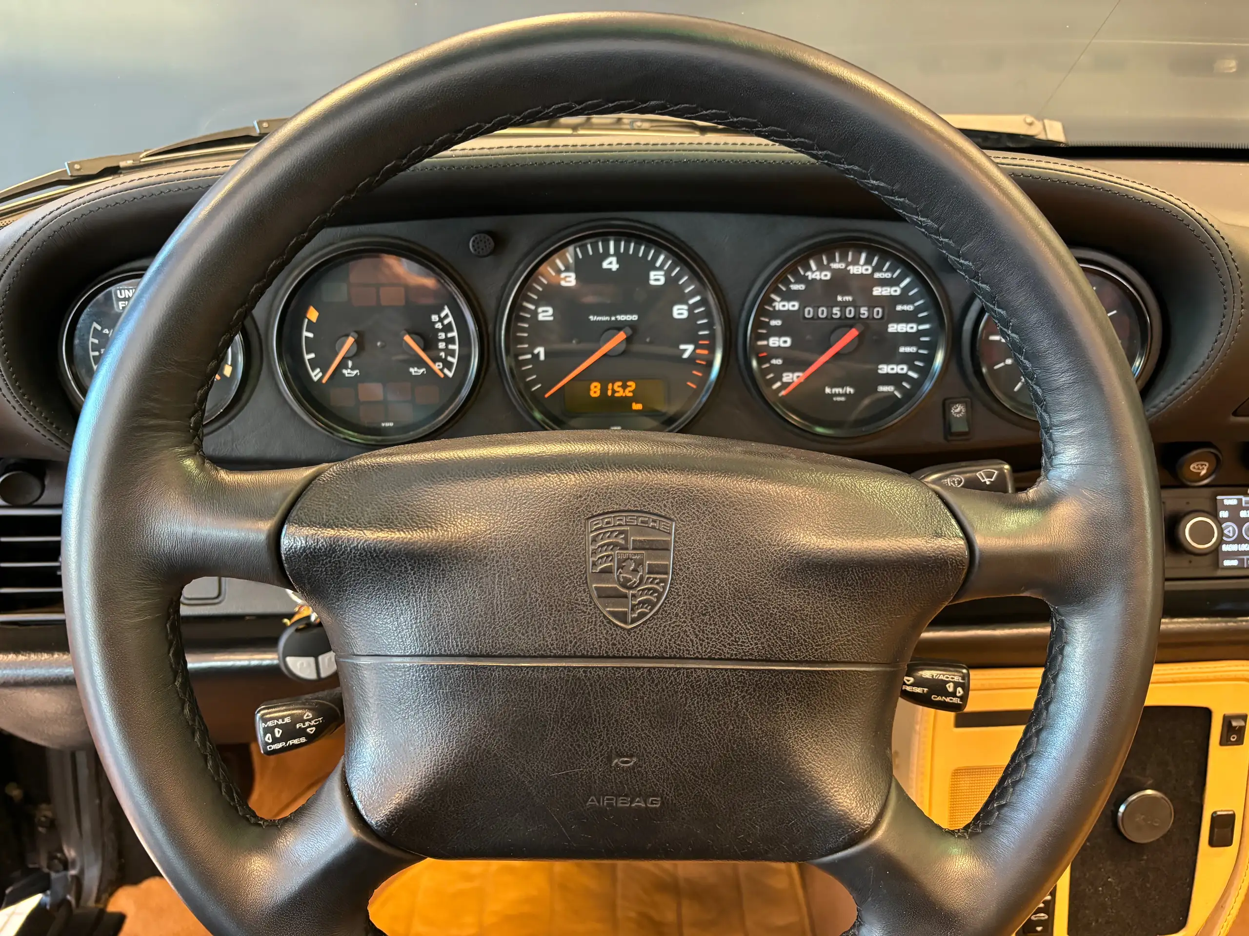 Porsche - 993