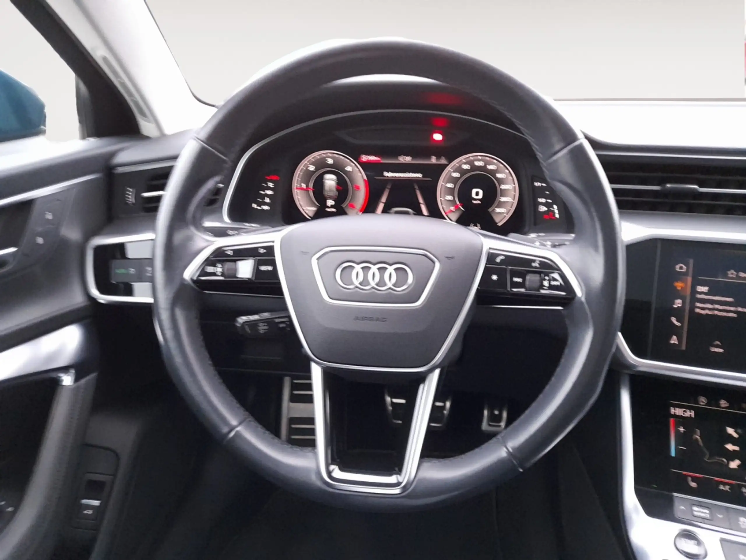 Audi - A6