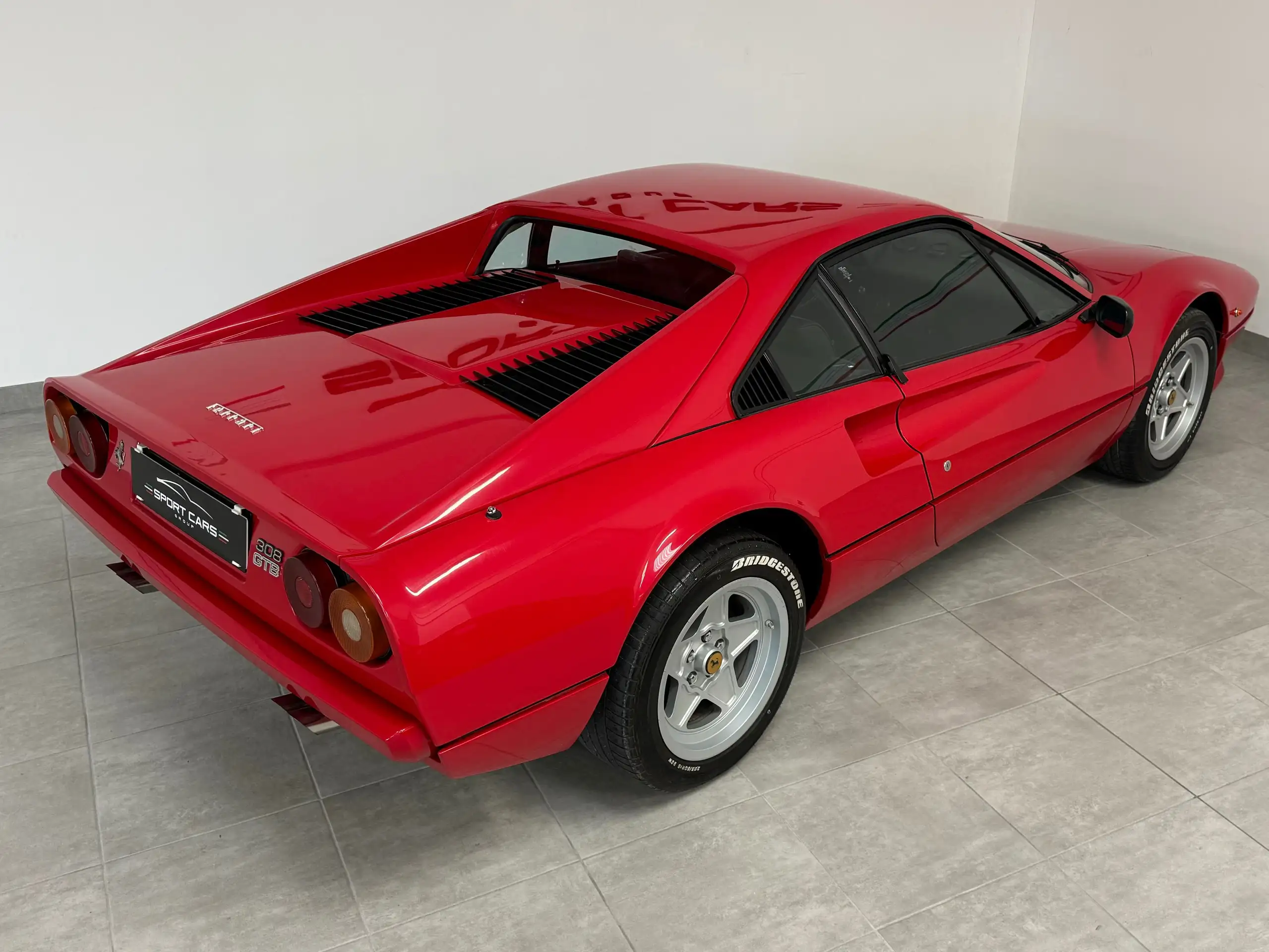 Ferrari - 208