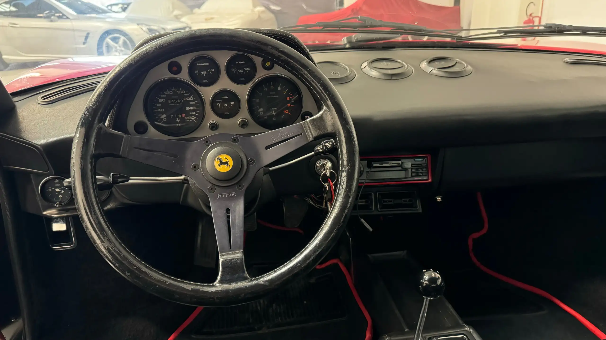 Ferrari - 208