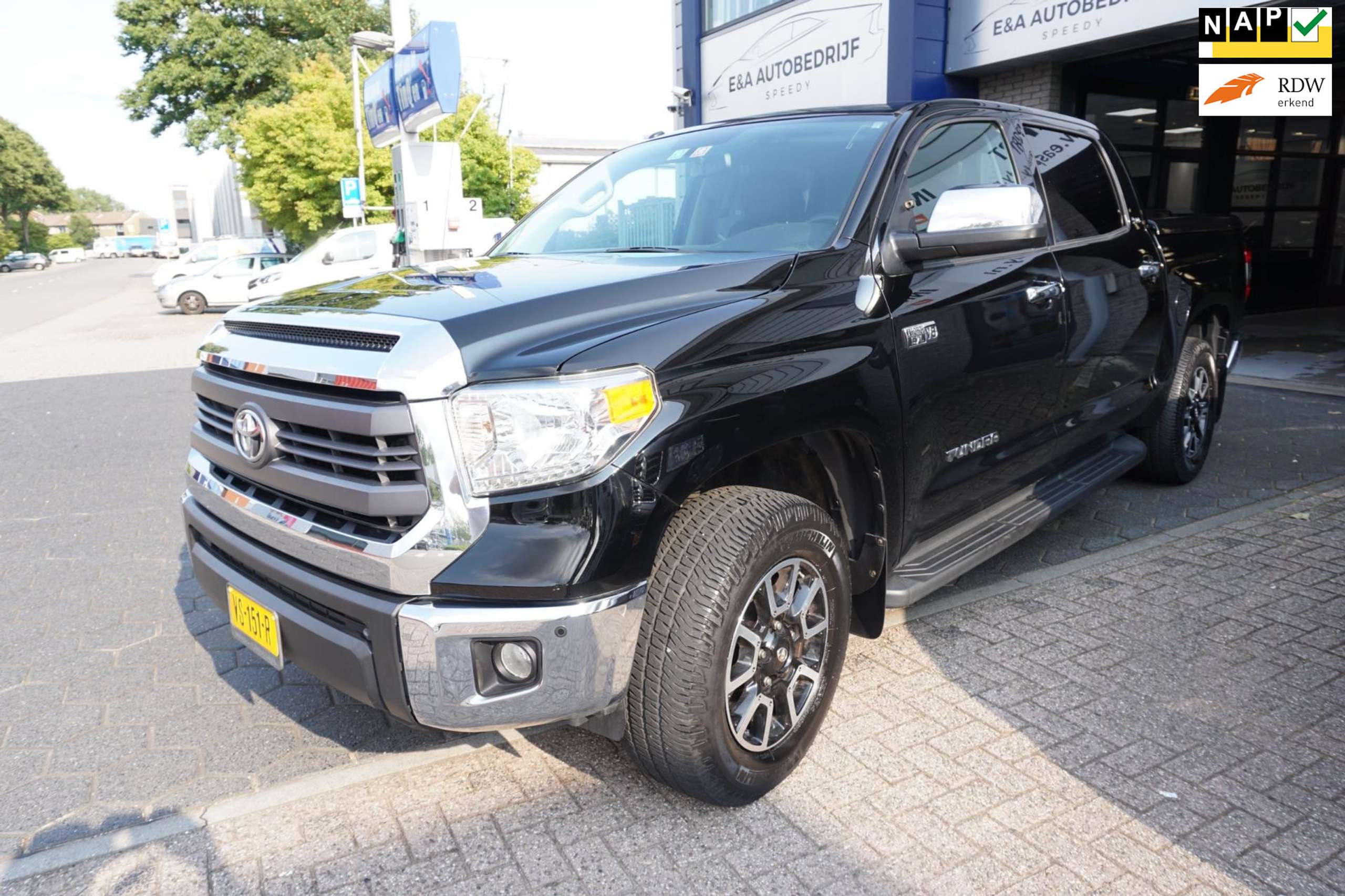 Toyota - Tundra