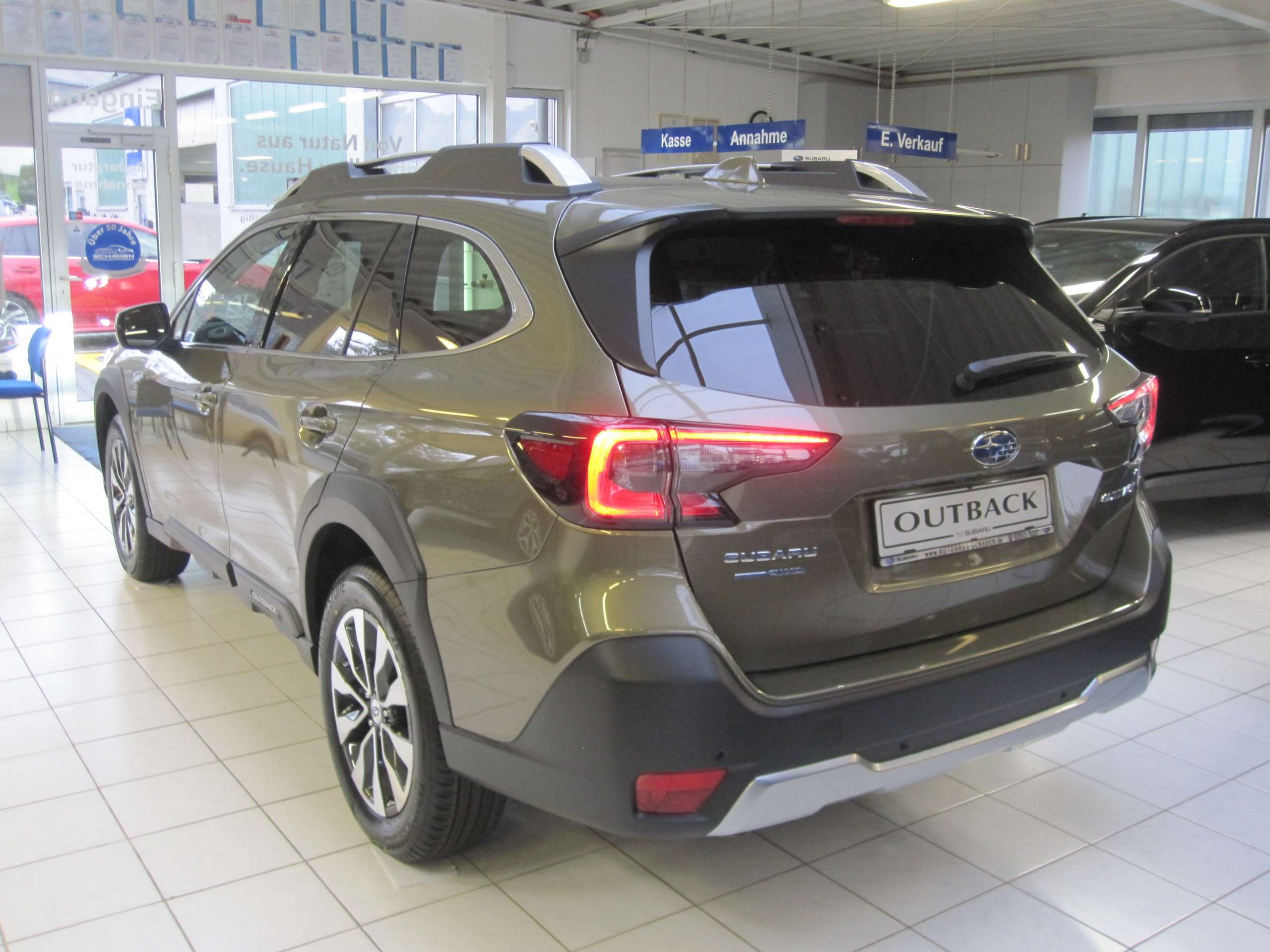 Subaru - OUTBACK