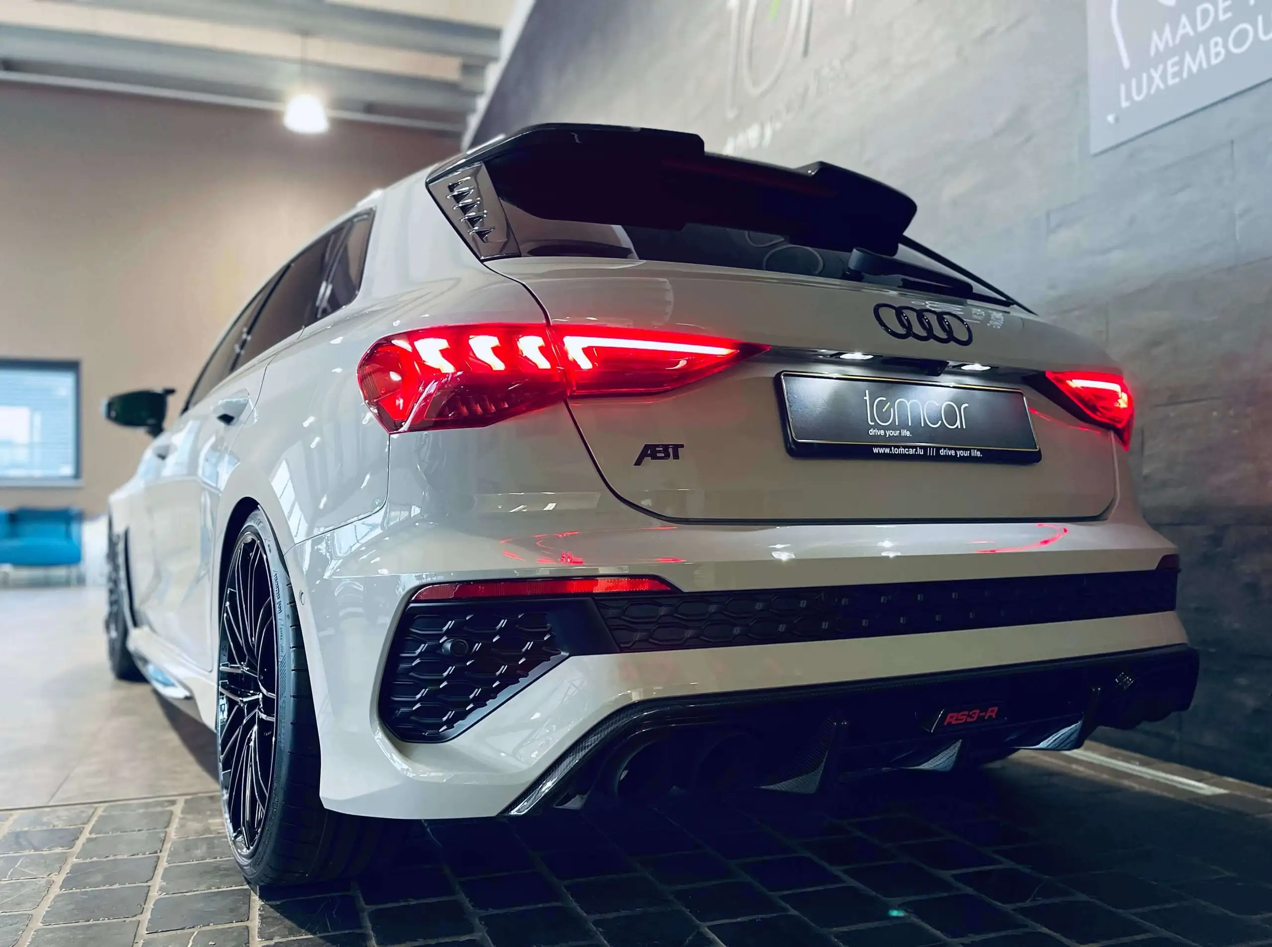 Audi - RS3