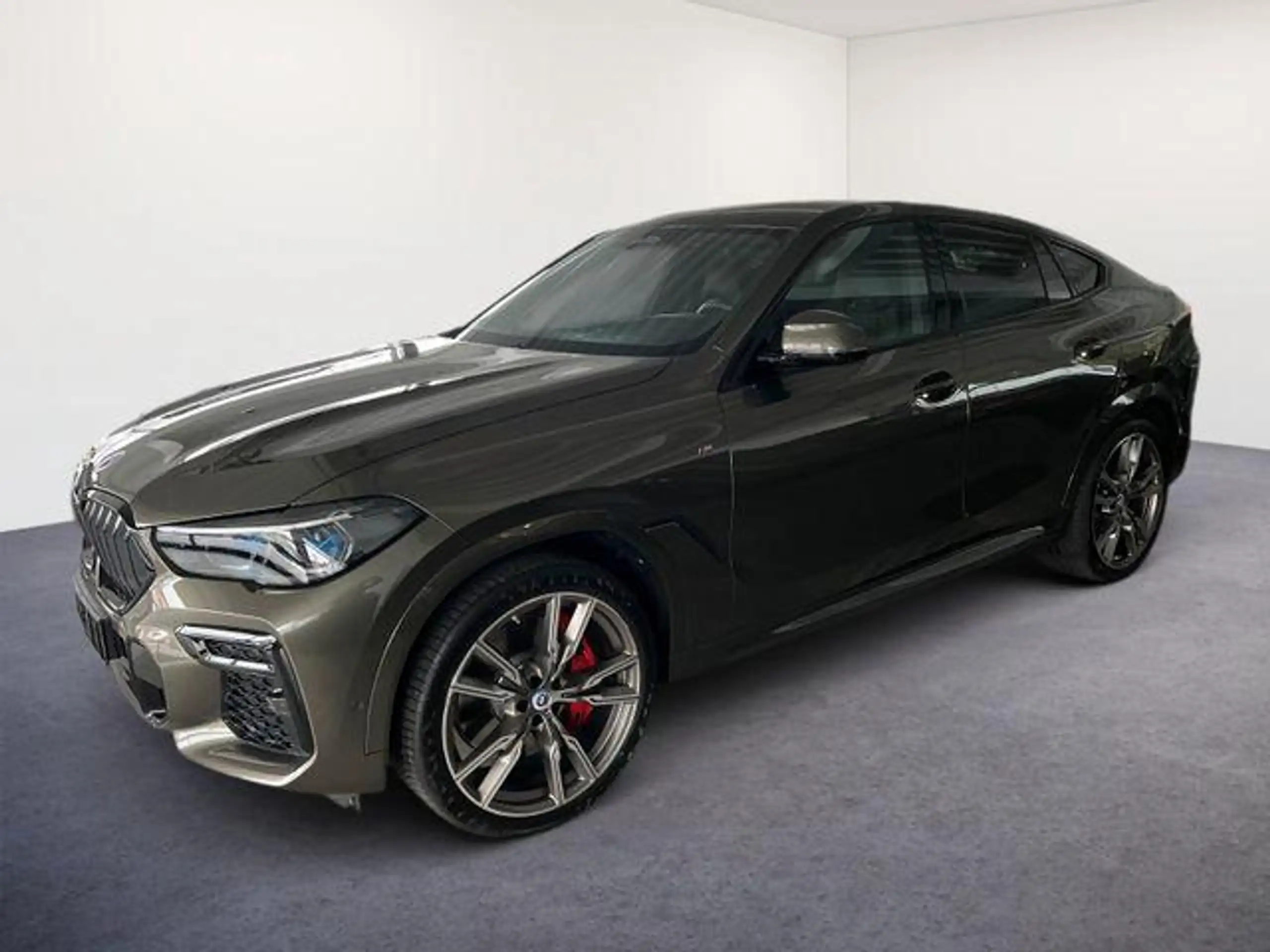 BMW - X6 M