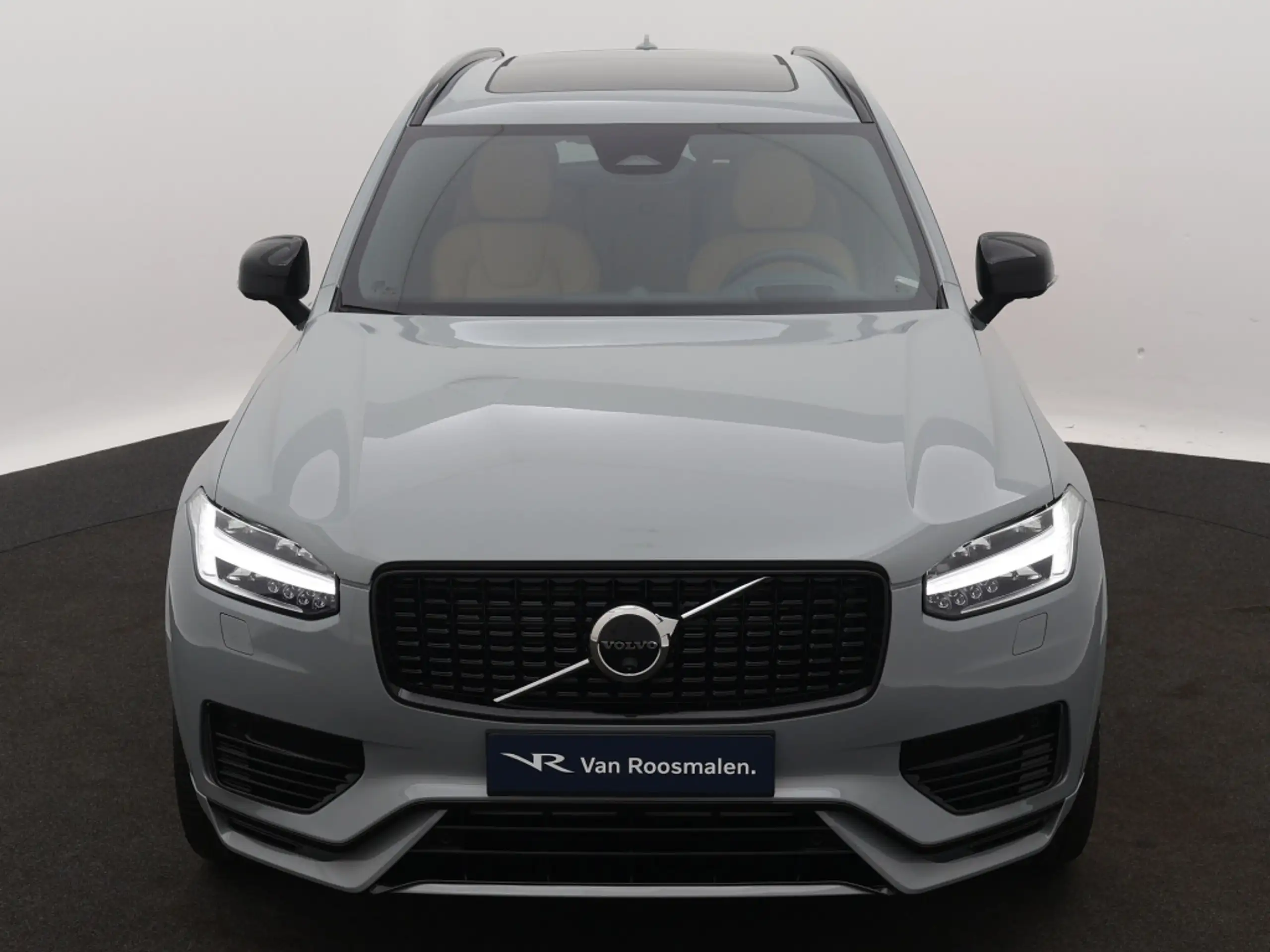 Volvo - XC90