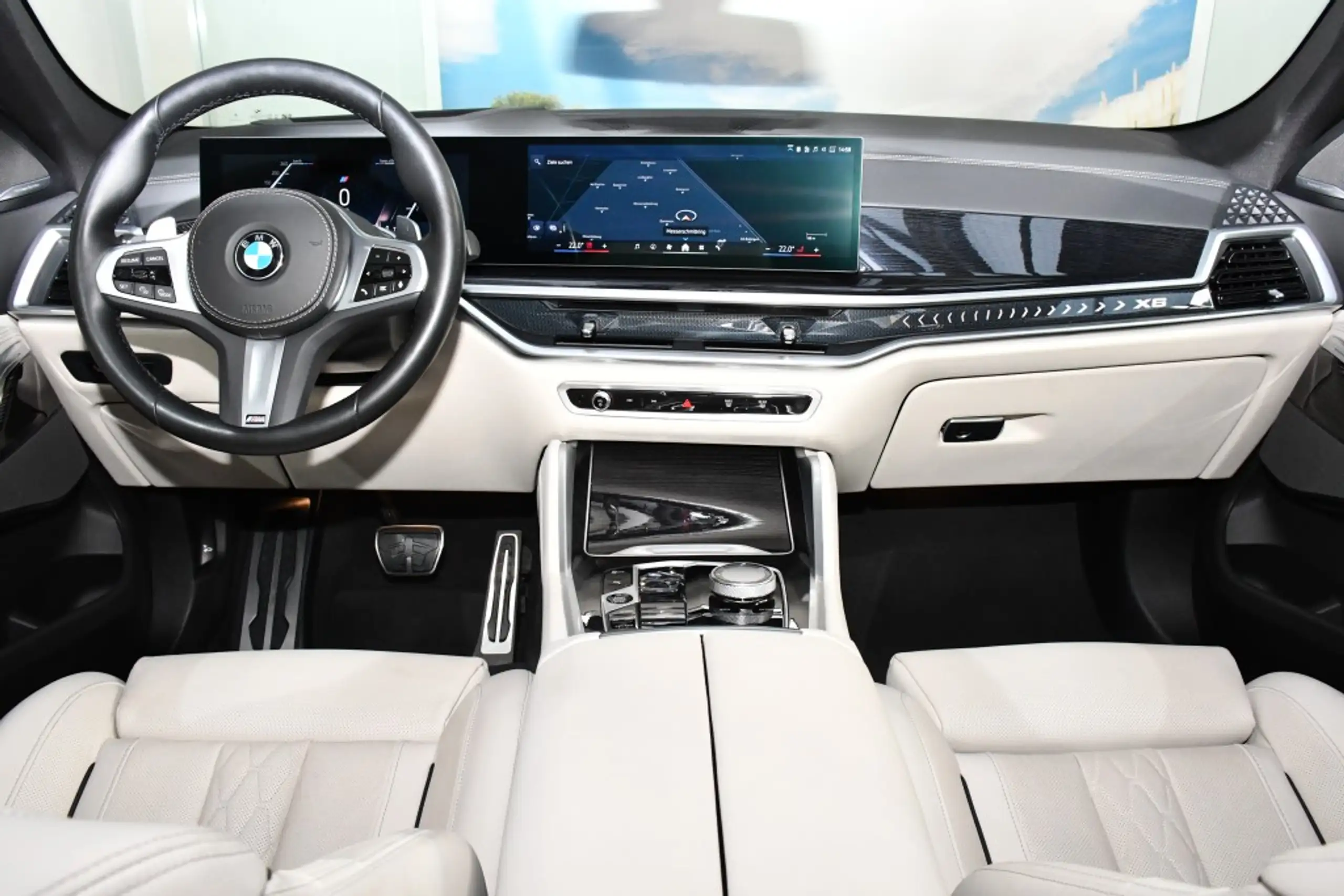 BMW - X6