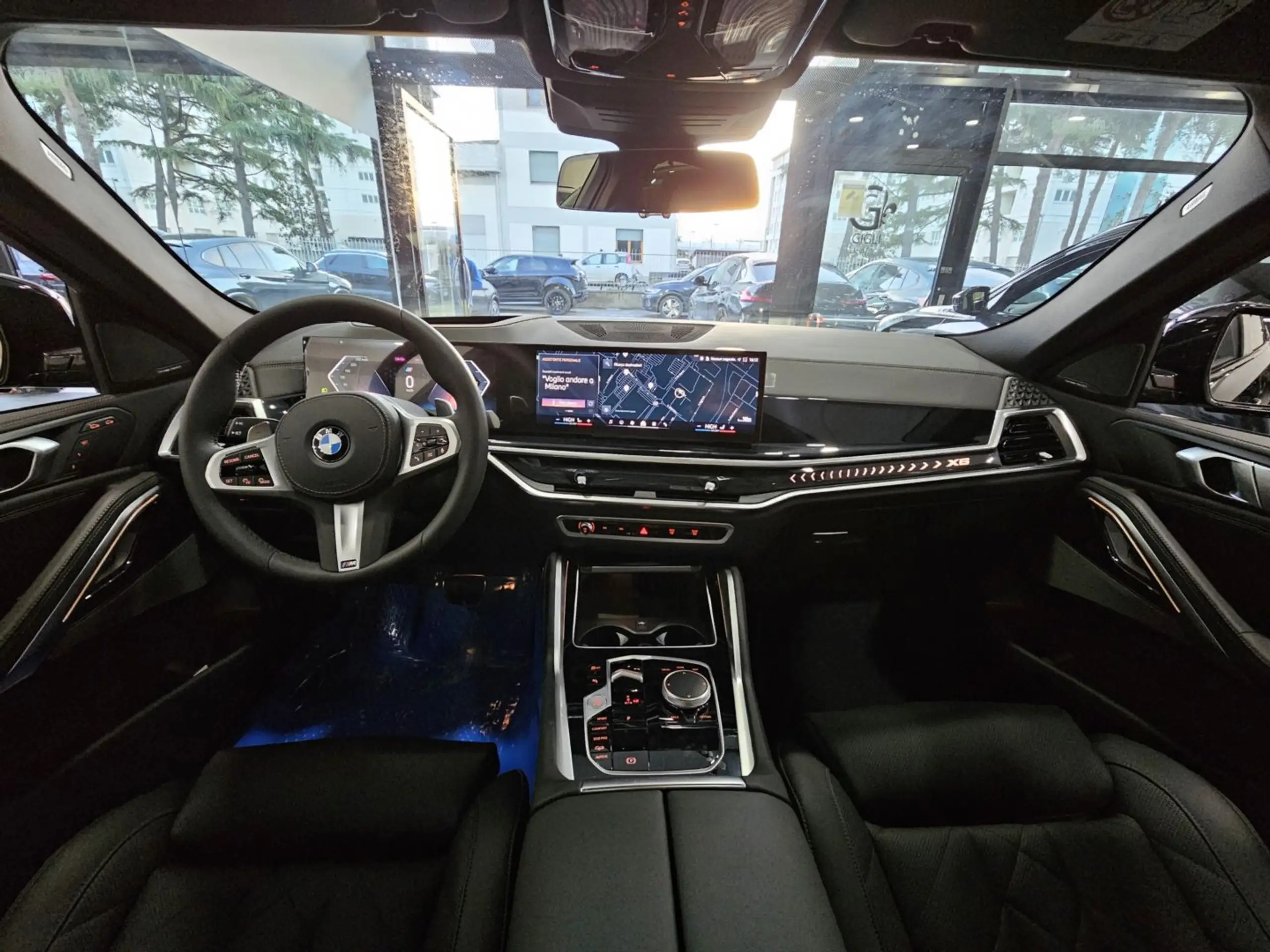 BMW - X6