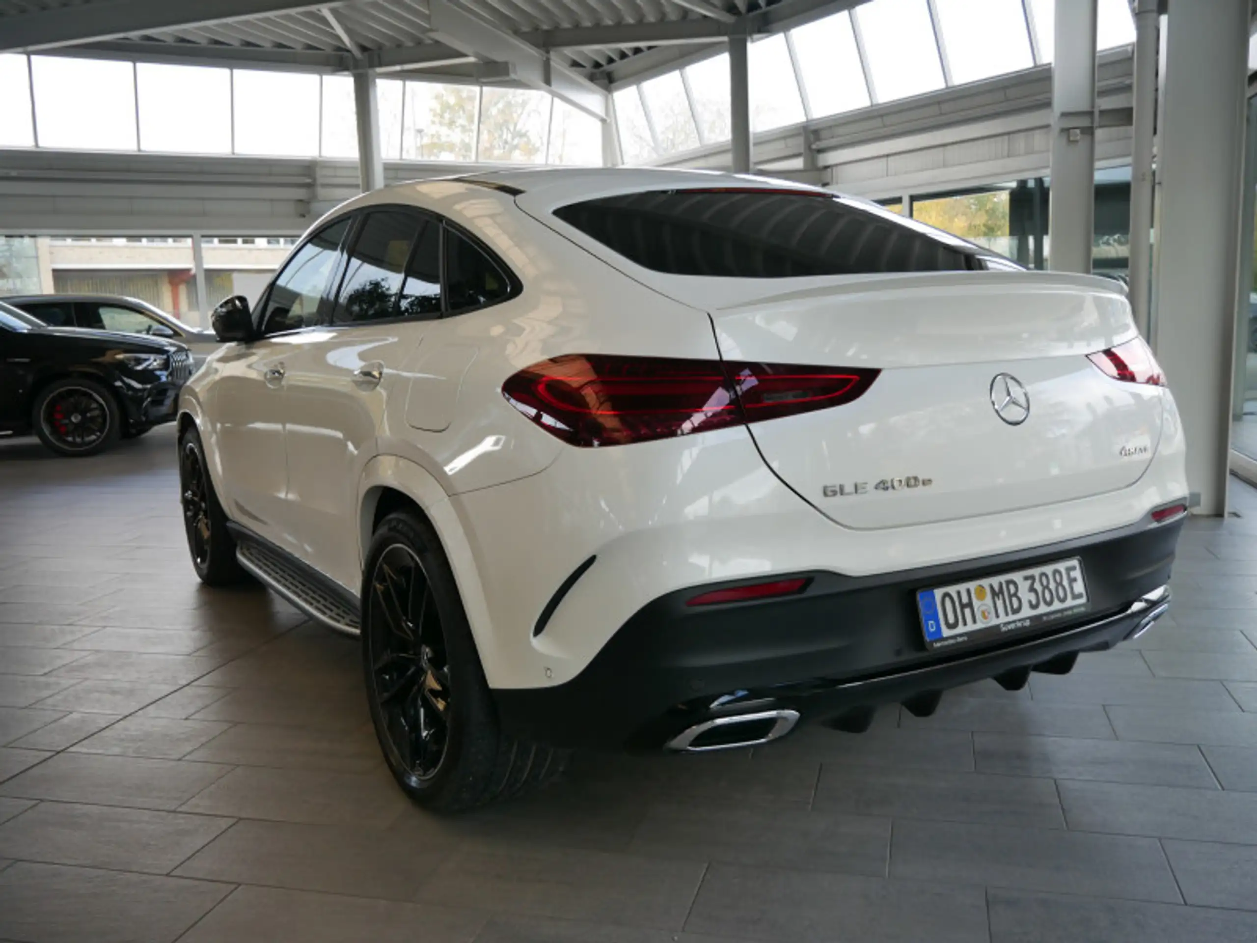 Mercedes-Benz - GLE 400