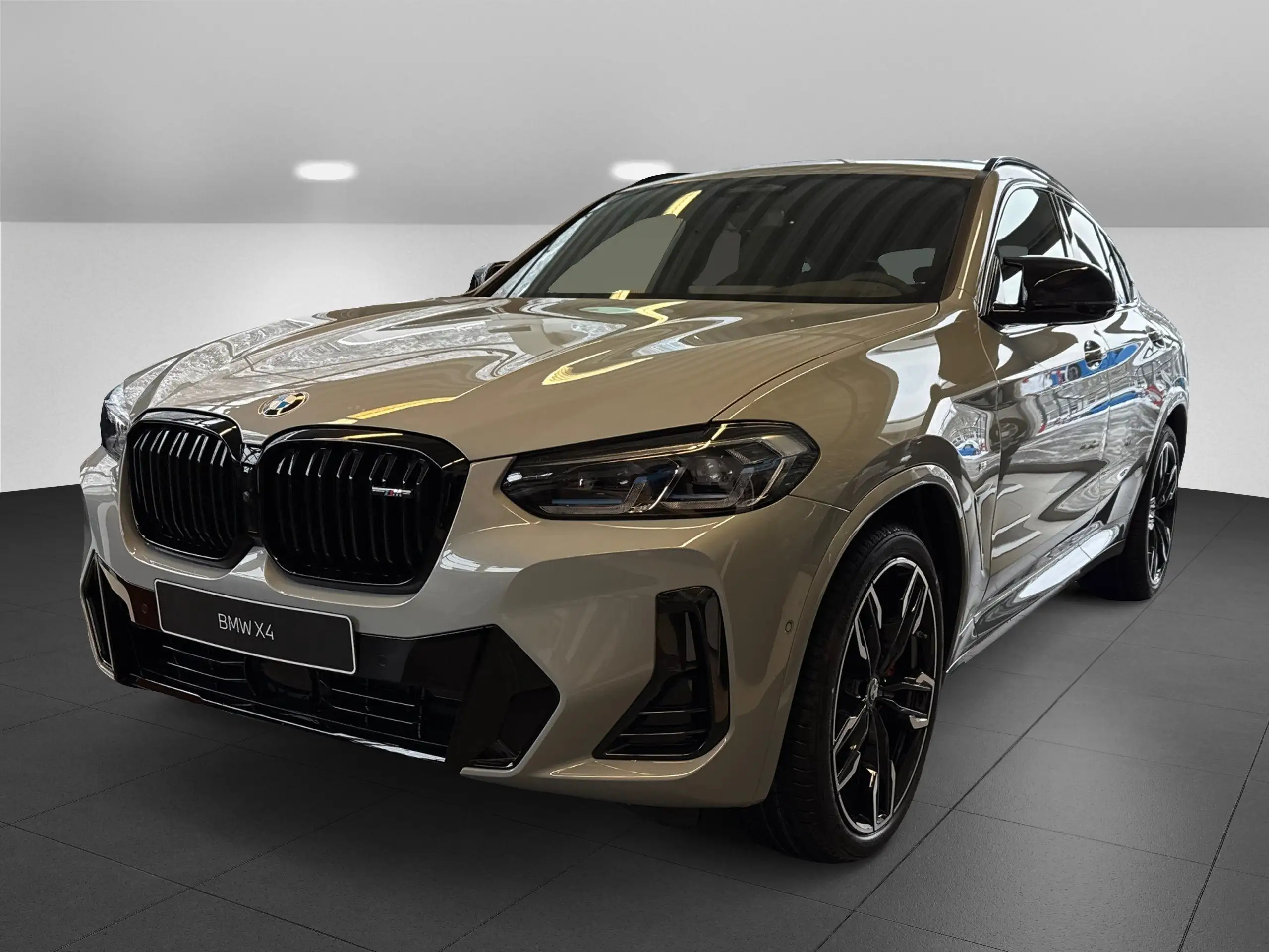 BMW - X4 M