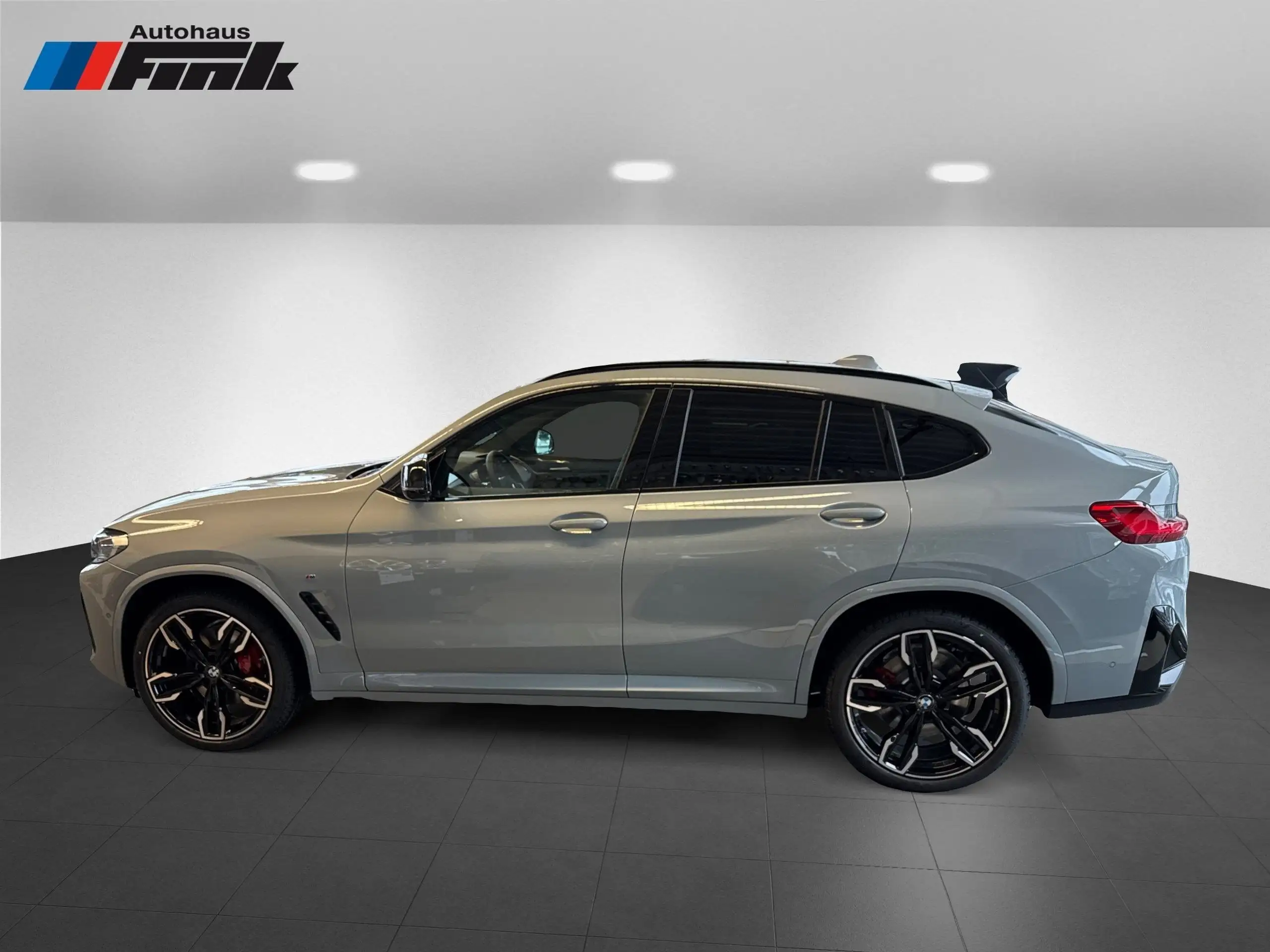 BMW - X4 M