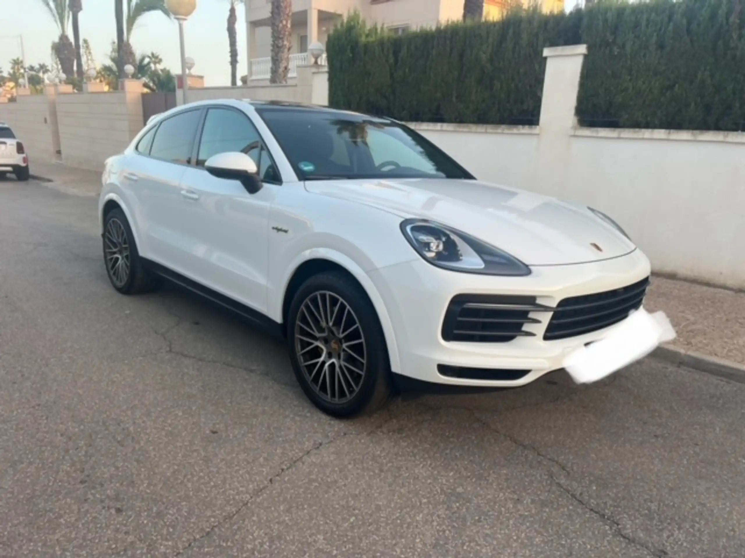 Porsche - Cayenne