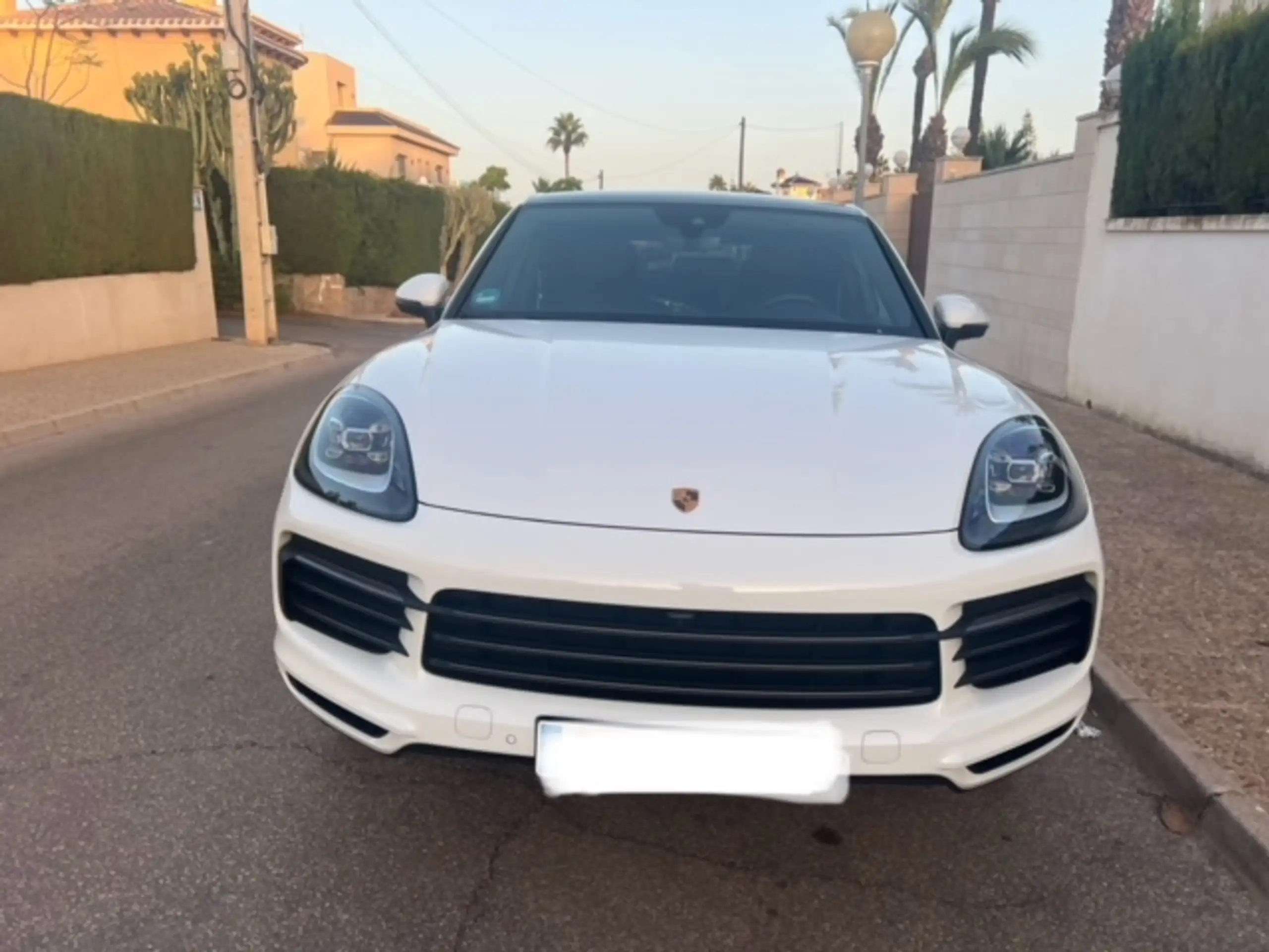 Porsche - Cayenne