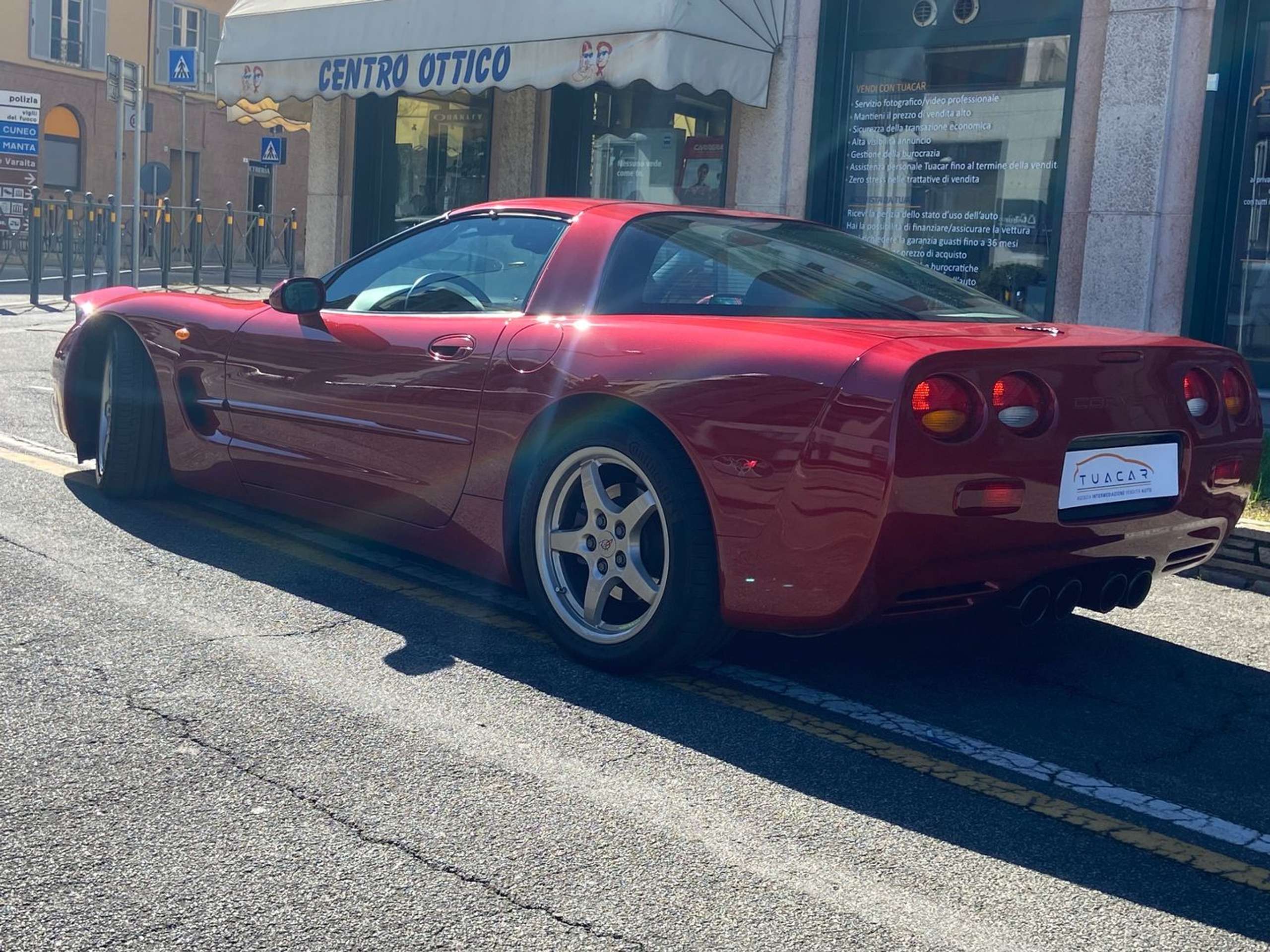 Chevrolet - Corvette