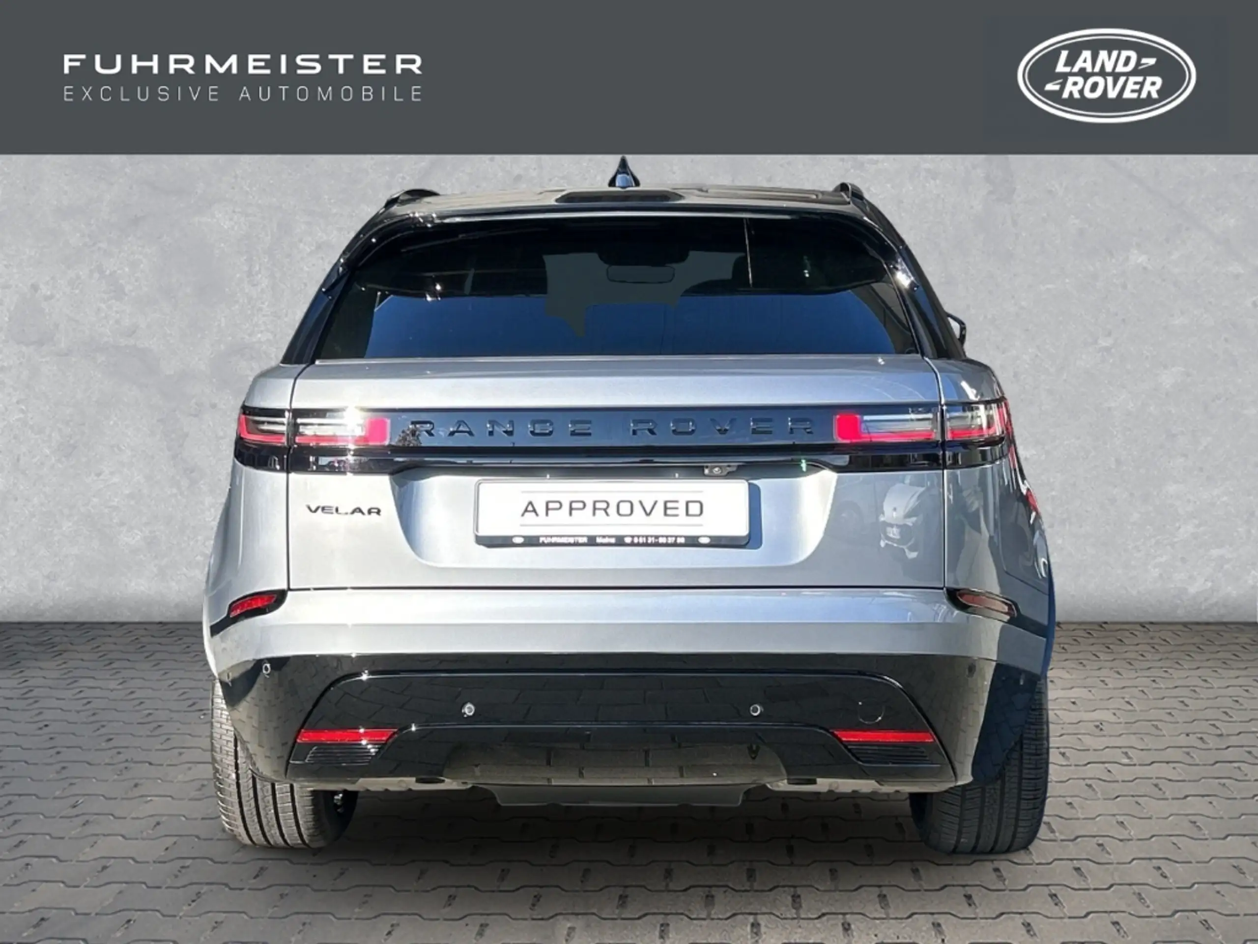 Land Rover - Range Rover Velar