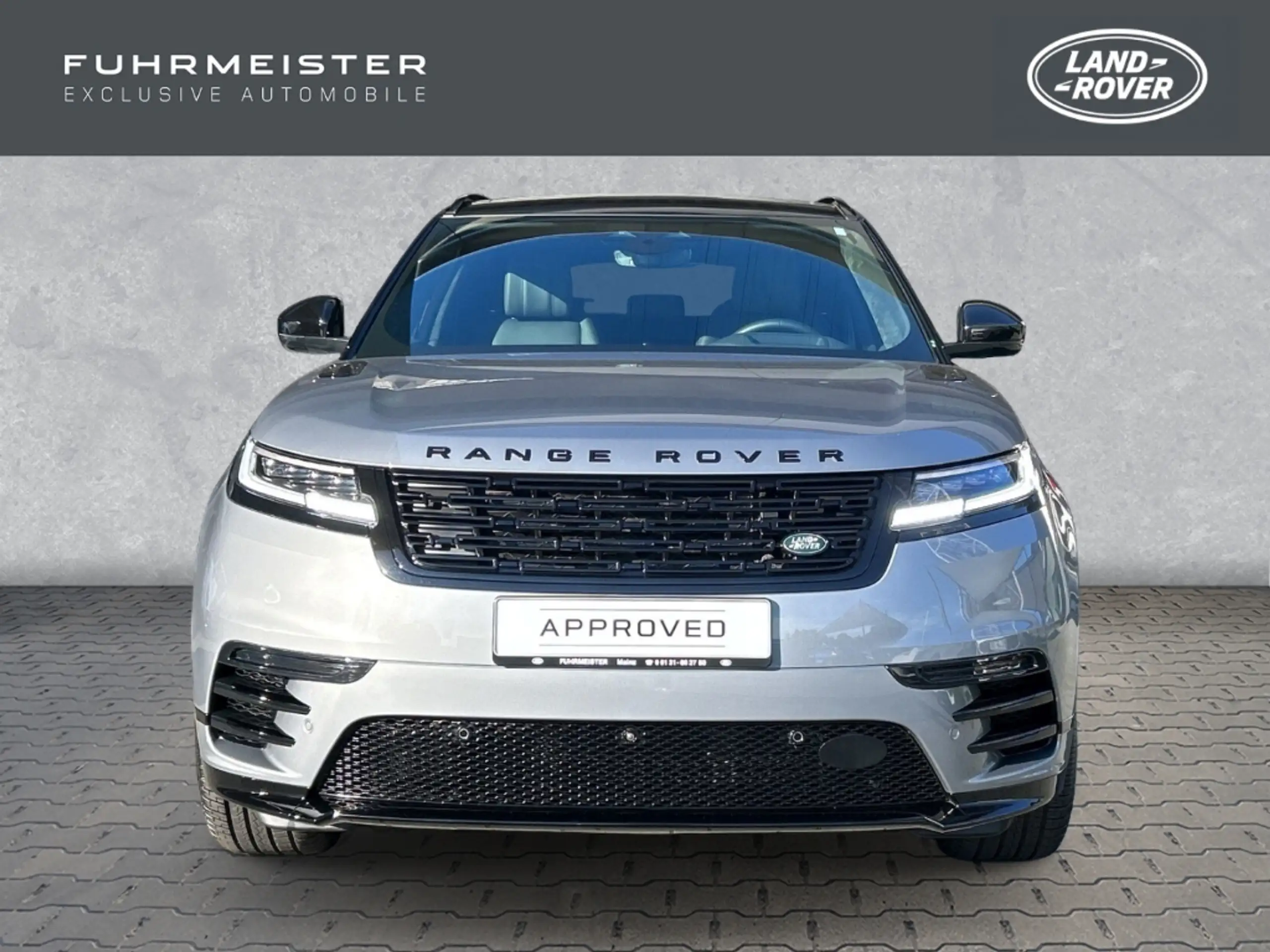 Land Rover - Range Rover Velar