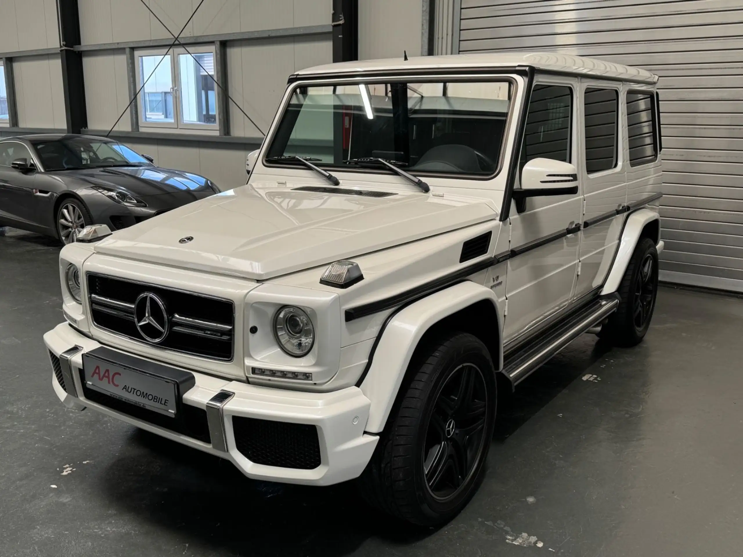 Mercedes-Benz - G 63 AMG