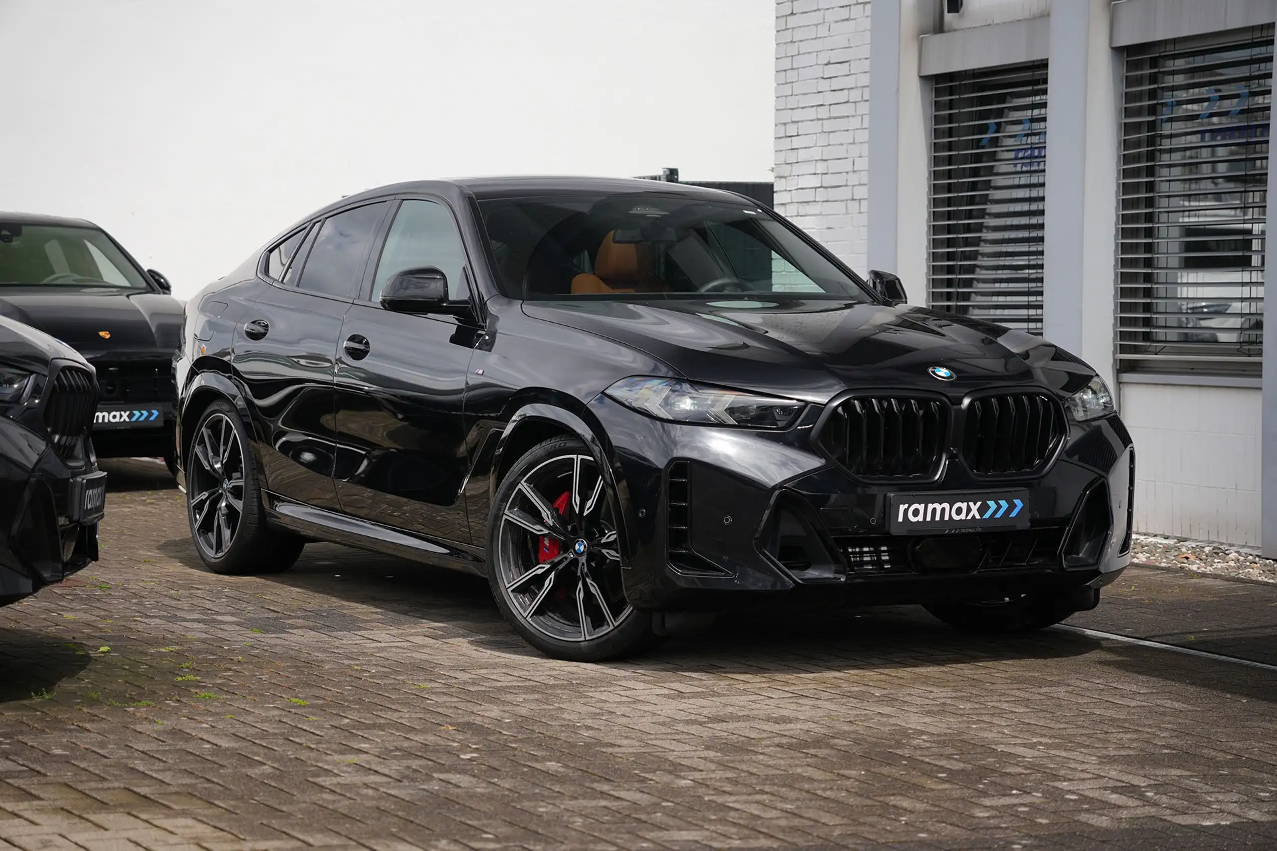 BMW - X6