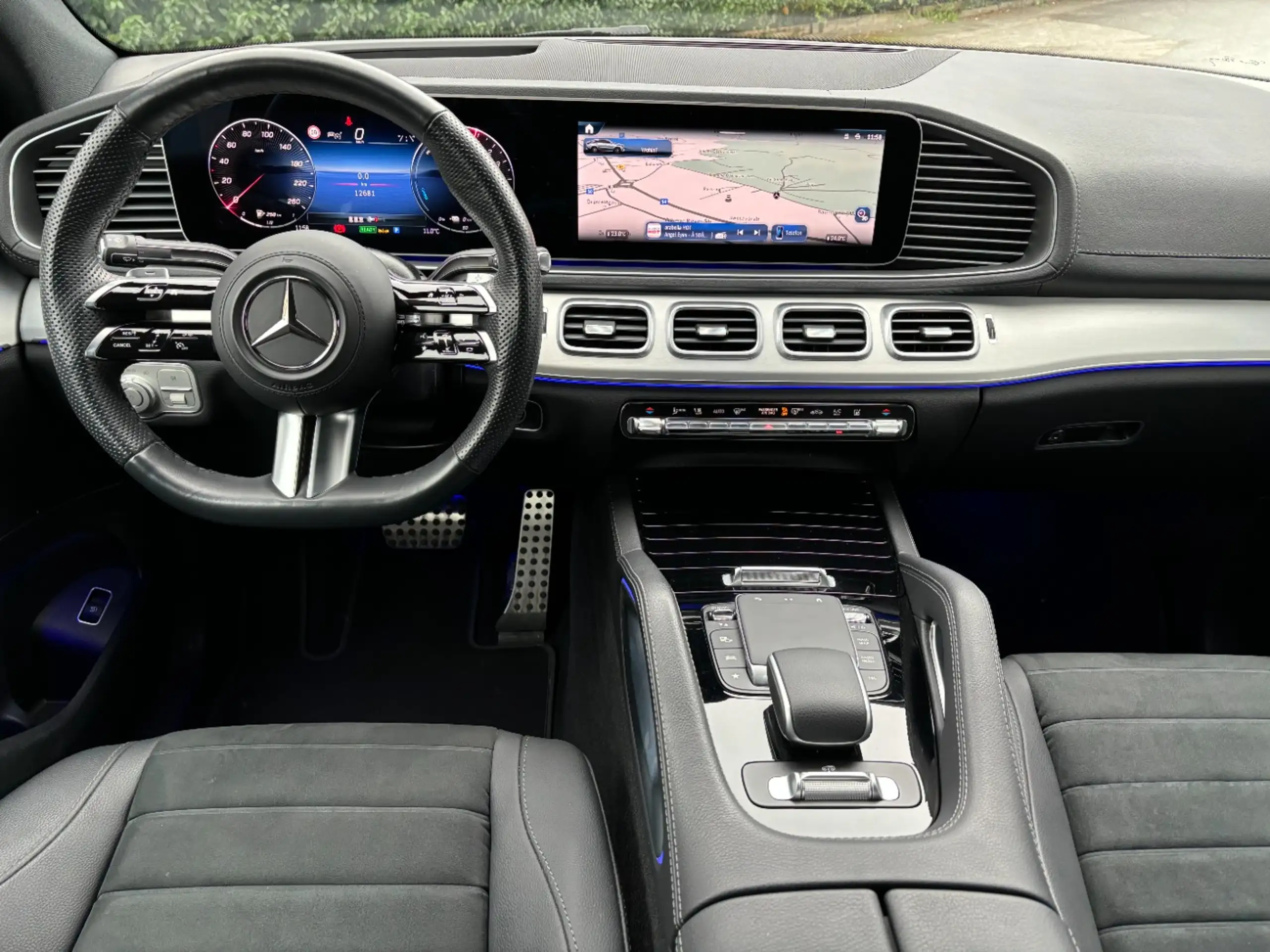 Mercedes-Benz - GLE 350