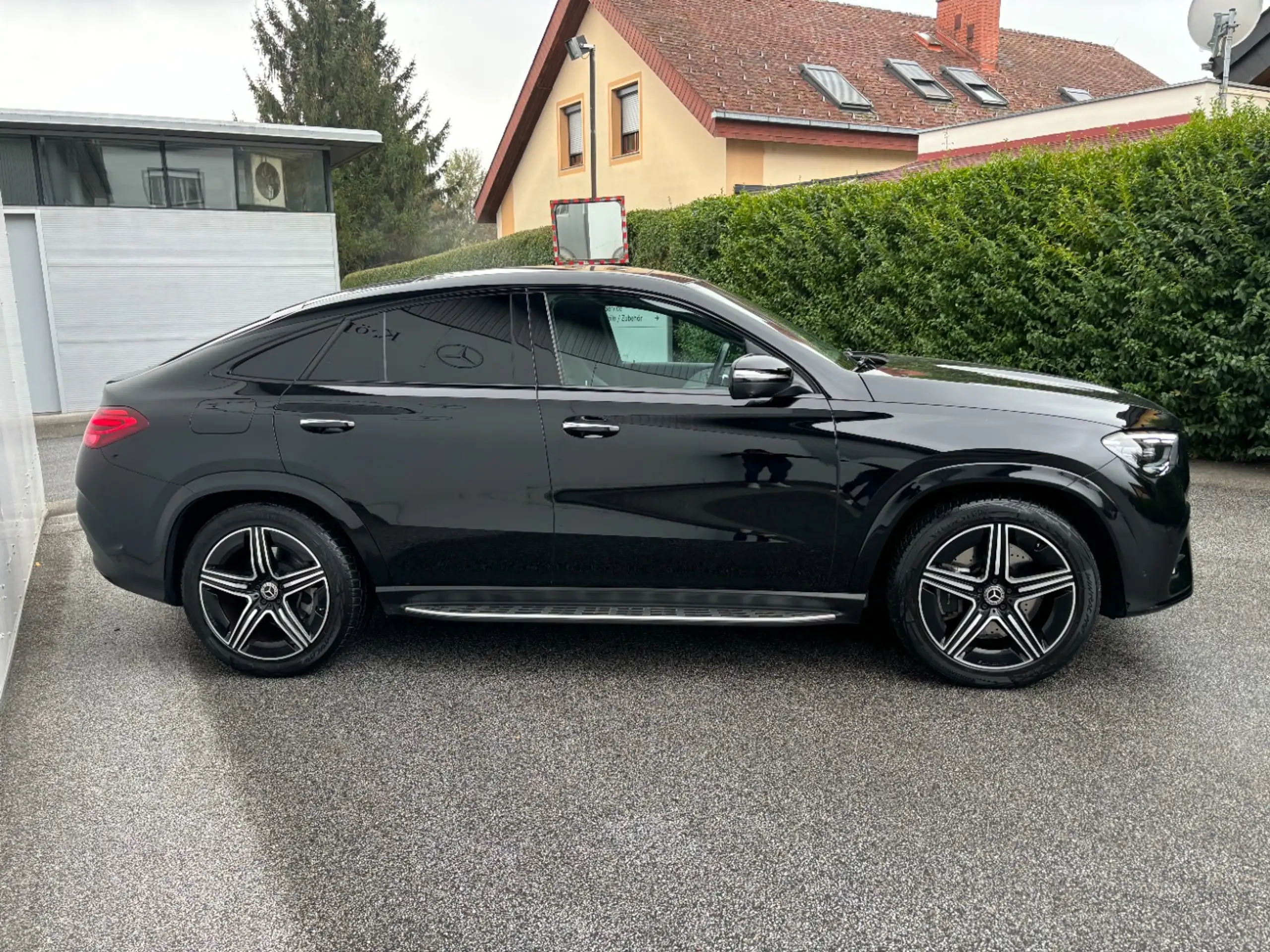 Mercedes-Benz - GLE 350