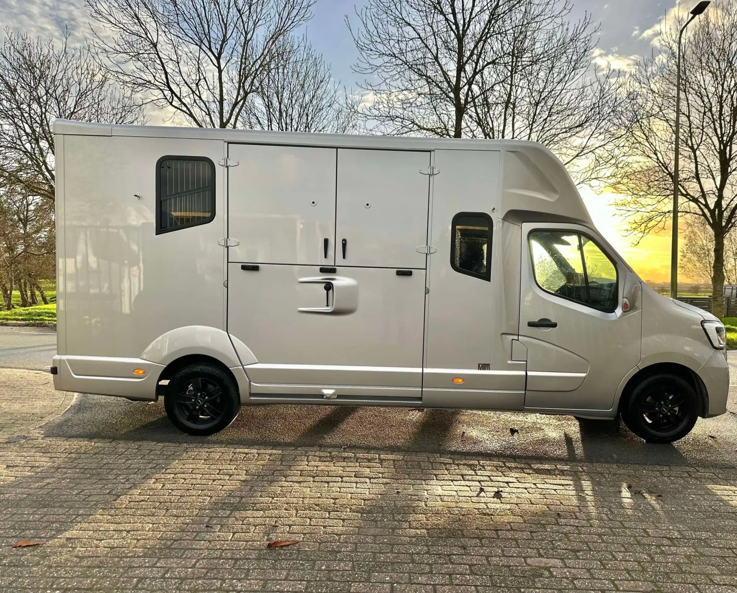 Renault - Master