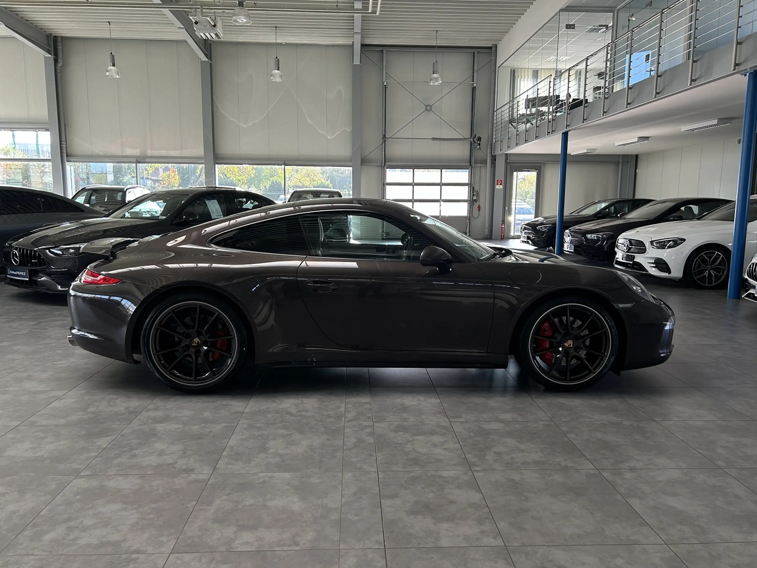 Porsche - 991