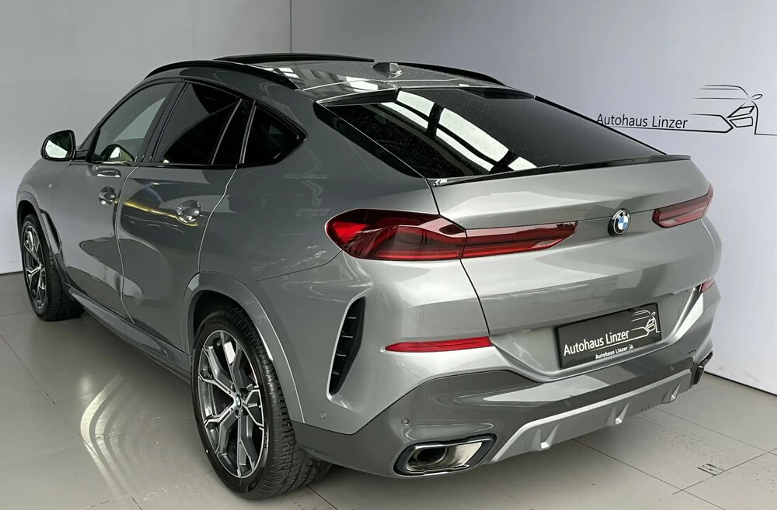 BMW - X6