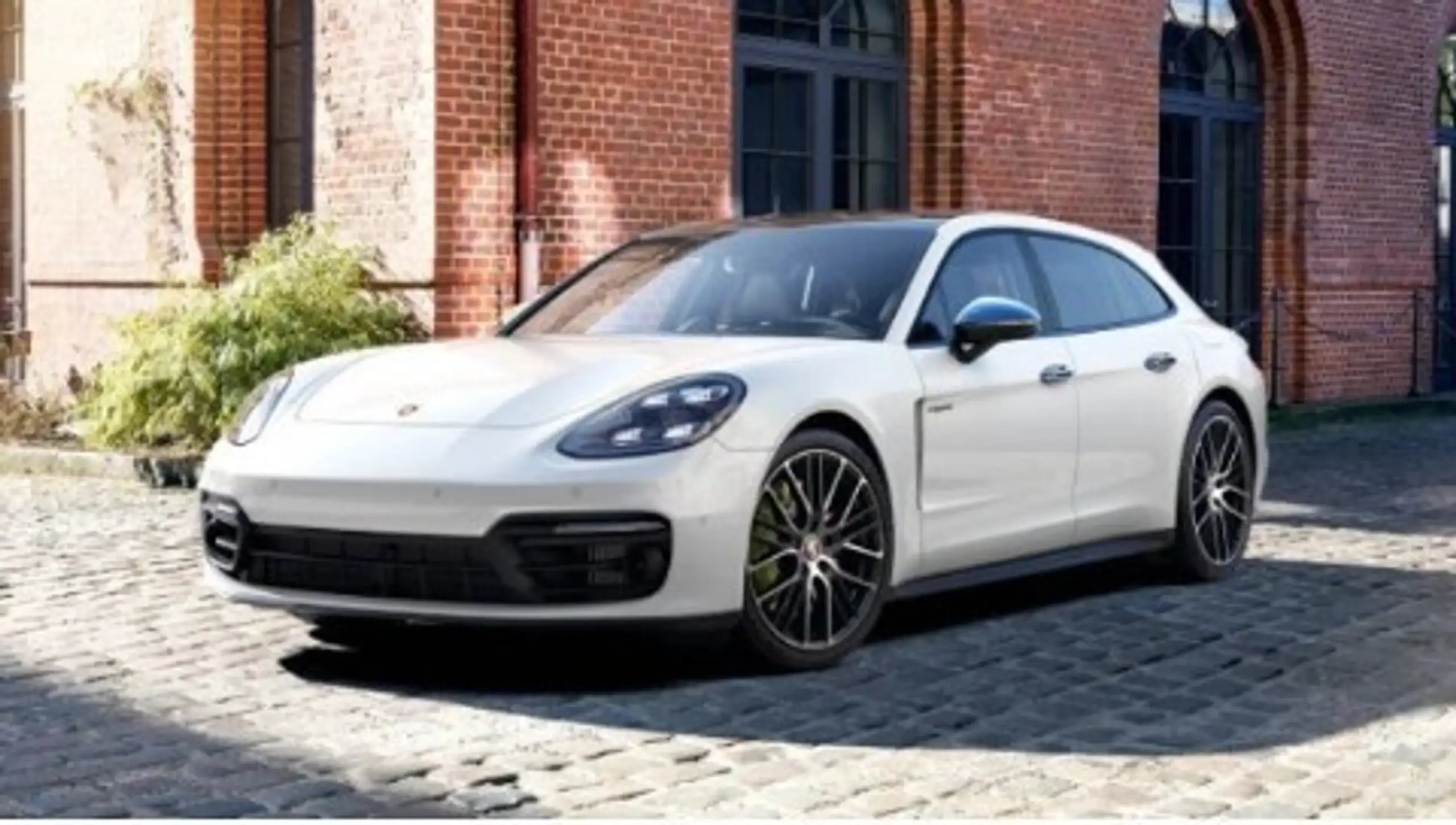 Porsche - Panamera