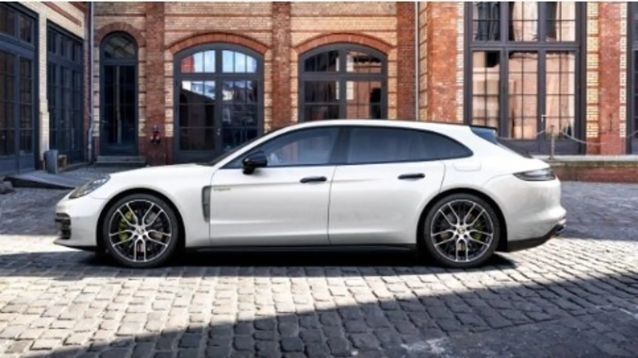 Porsche - Panamera