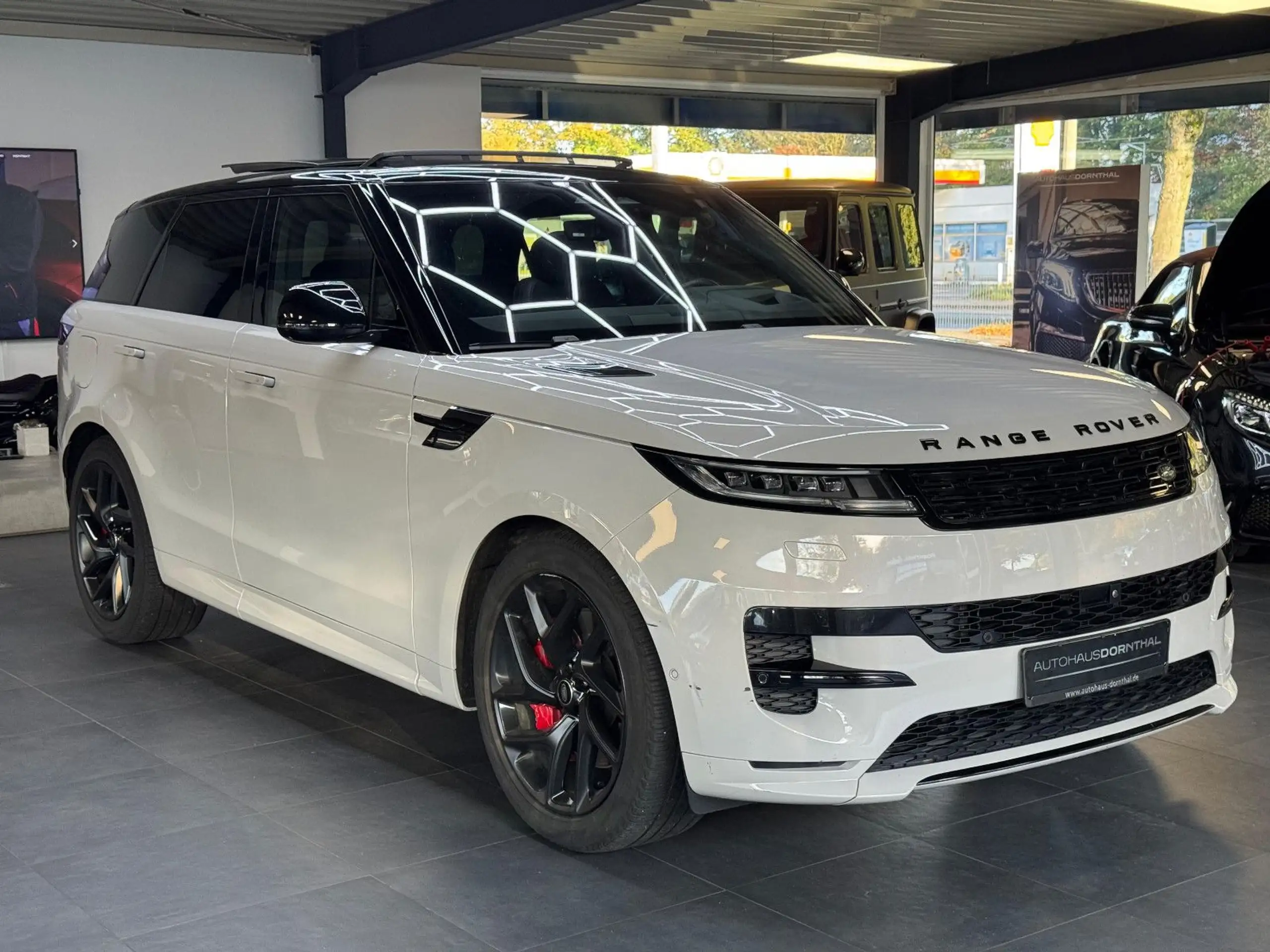 Land Rover - Range Rover Sport