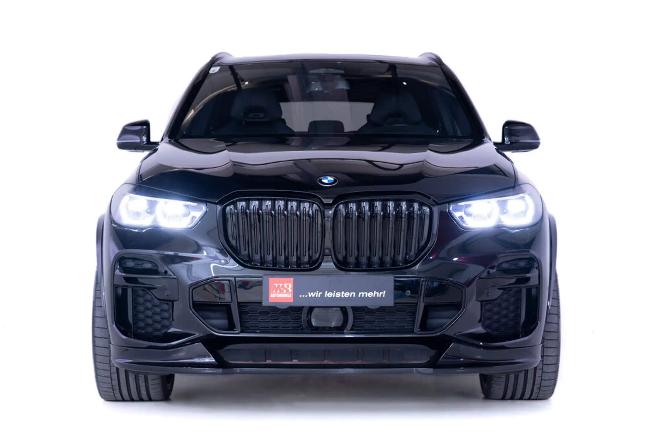 BMW - X5 M